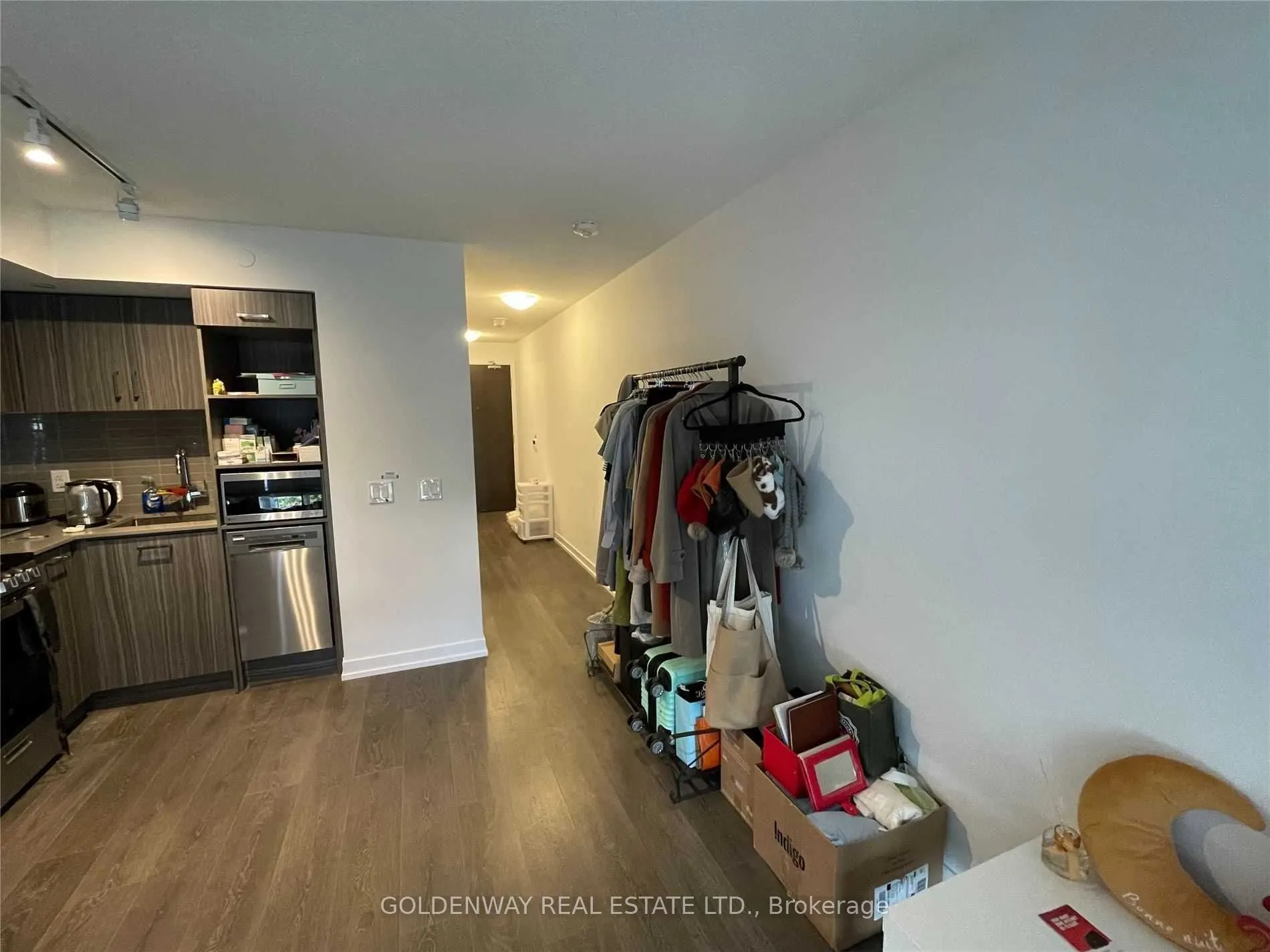 219 Dundas Street E, #1902