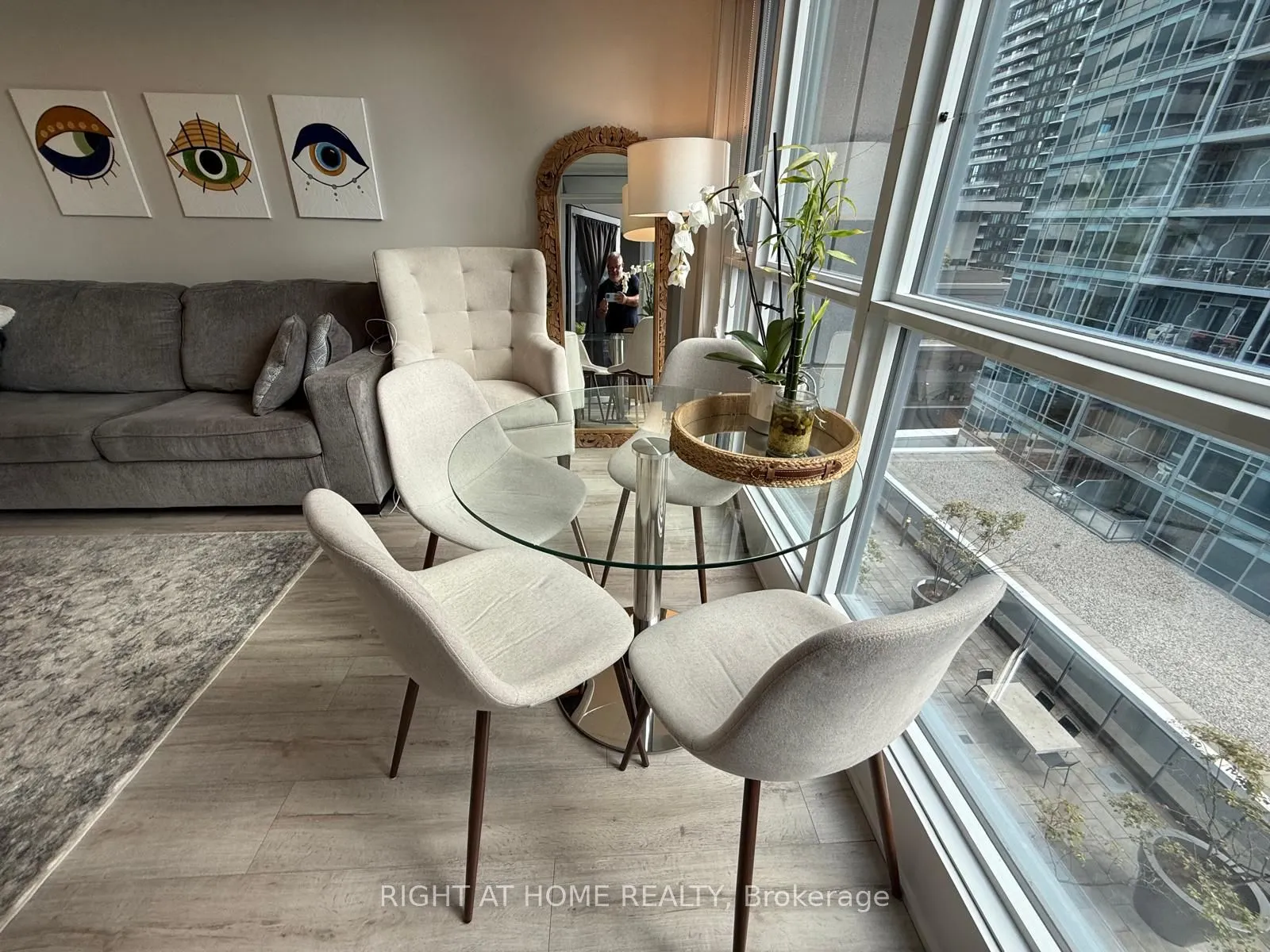 295 Adelaide Street W, #1412