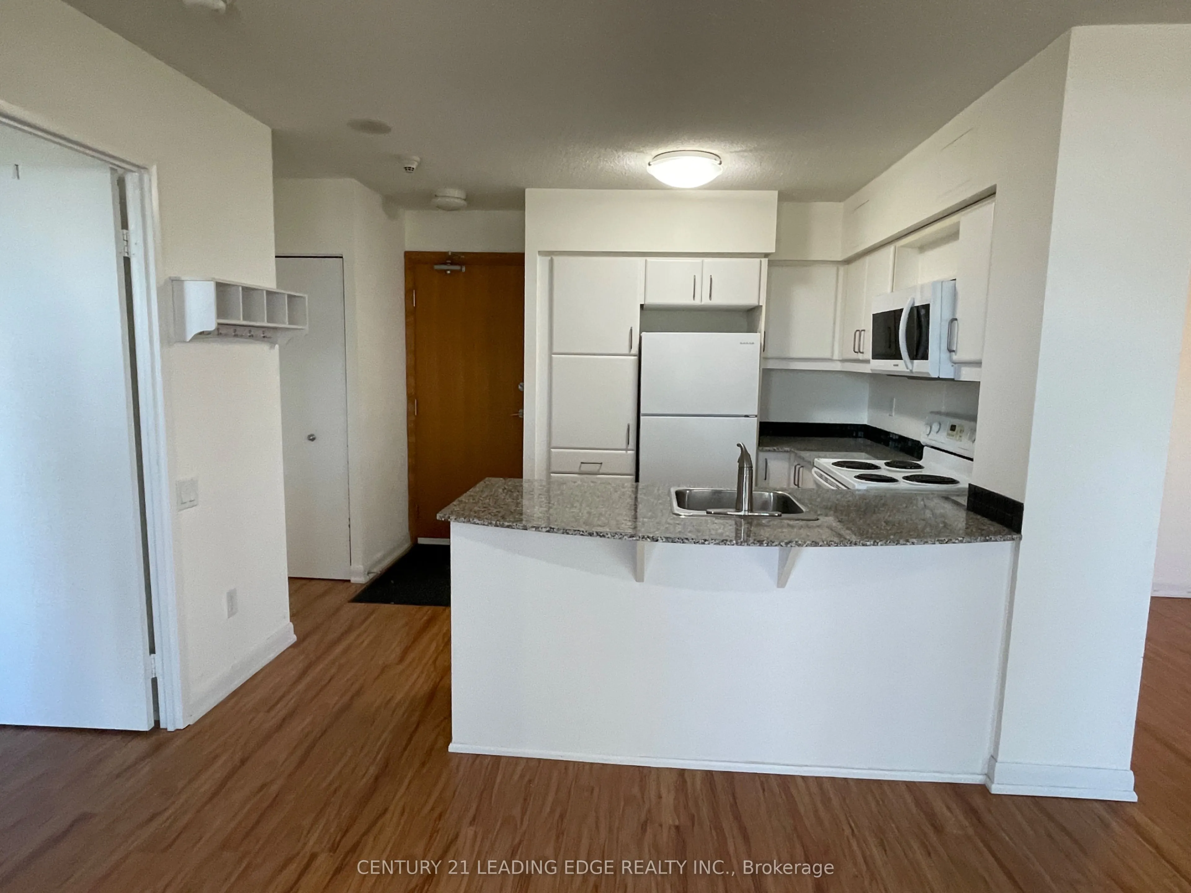 33 Sheppard Avenue E, #1107