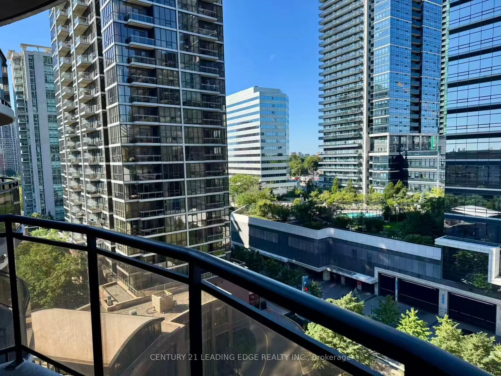 33 Sheppard Avenue E, #1107