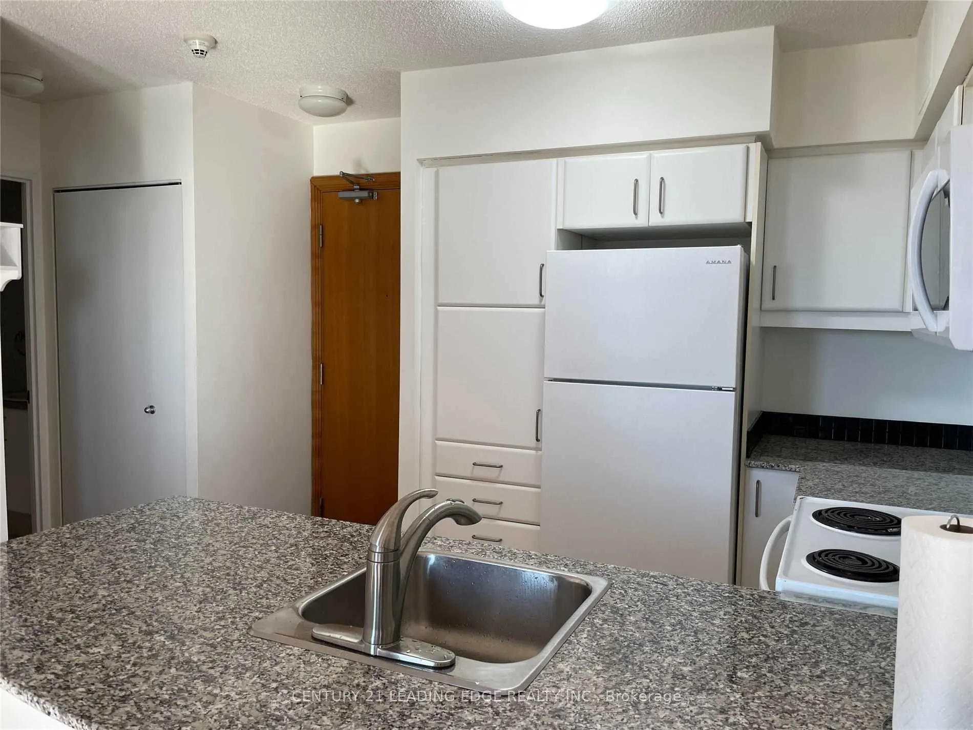33 Sheppard Avenue E, #1107