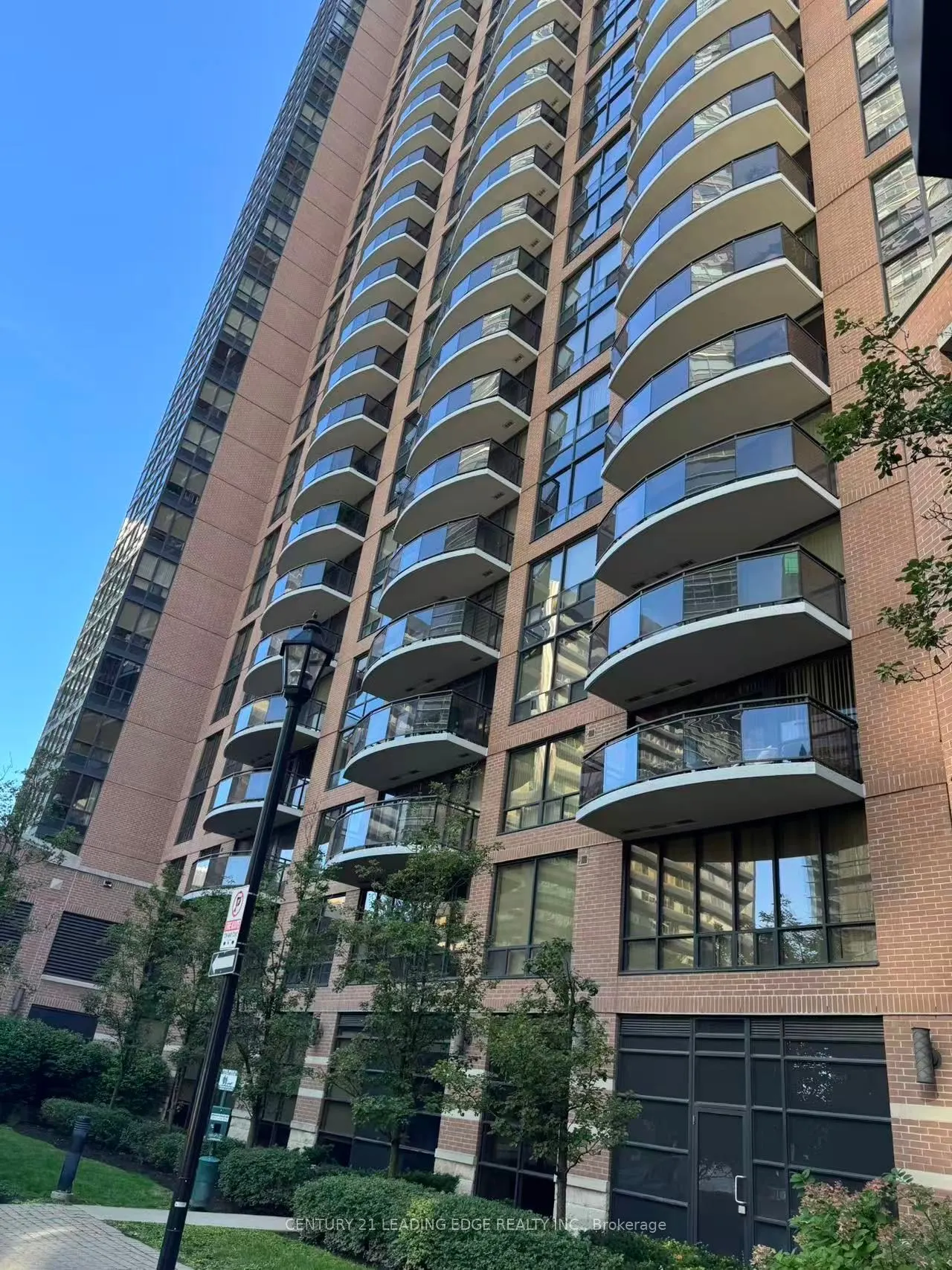 33 Sheppard Avenue E, #1107
