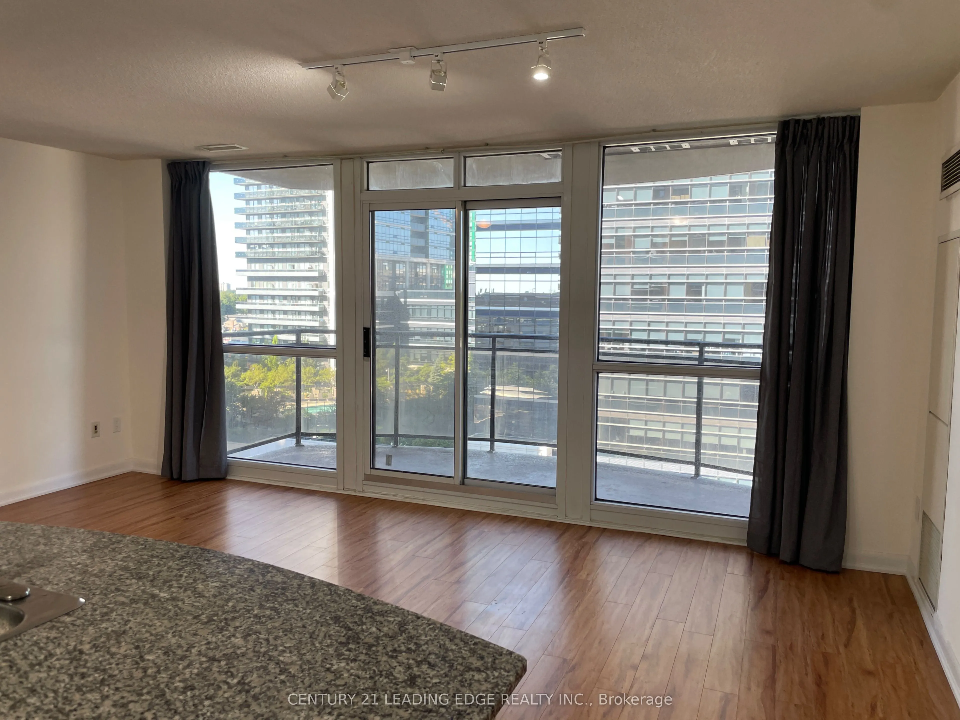 33 Sheppard Avenue E, #1107