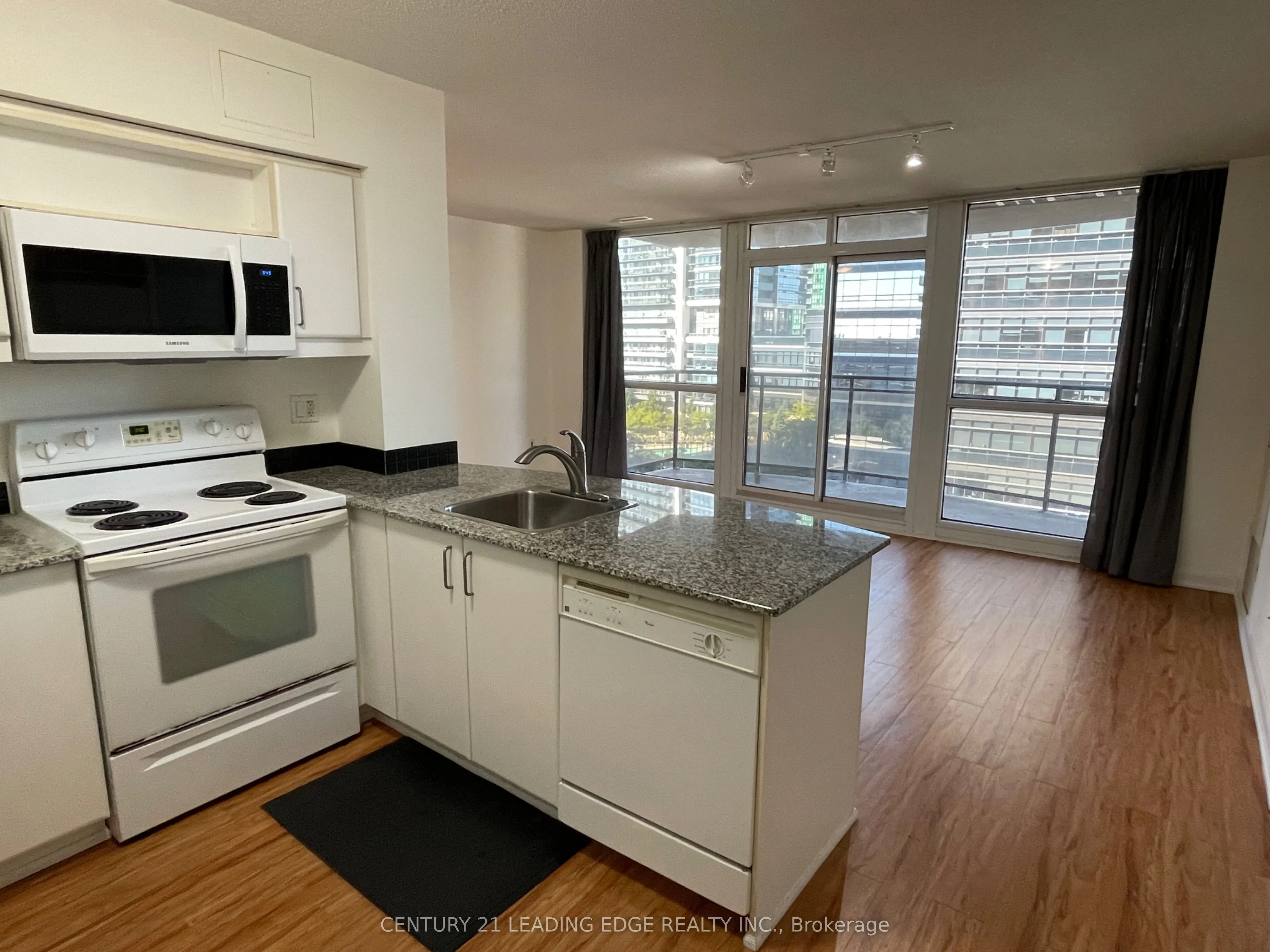 33 Sheppard Avenue E, #1107