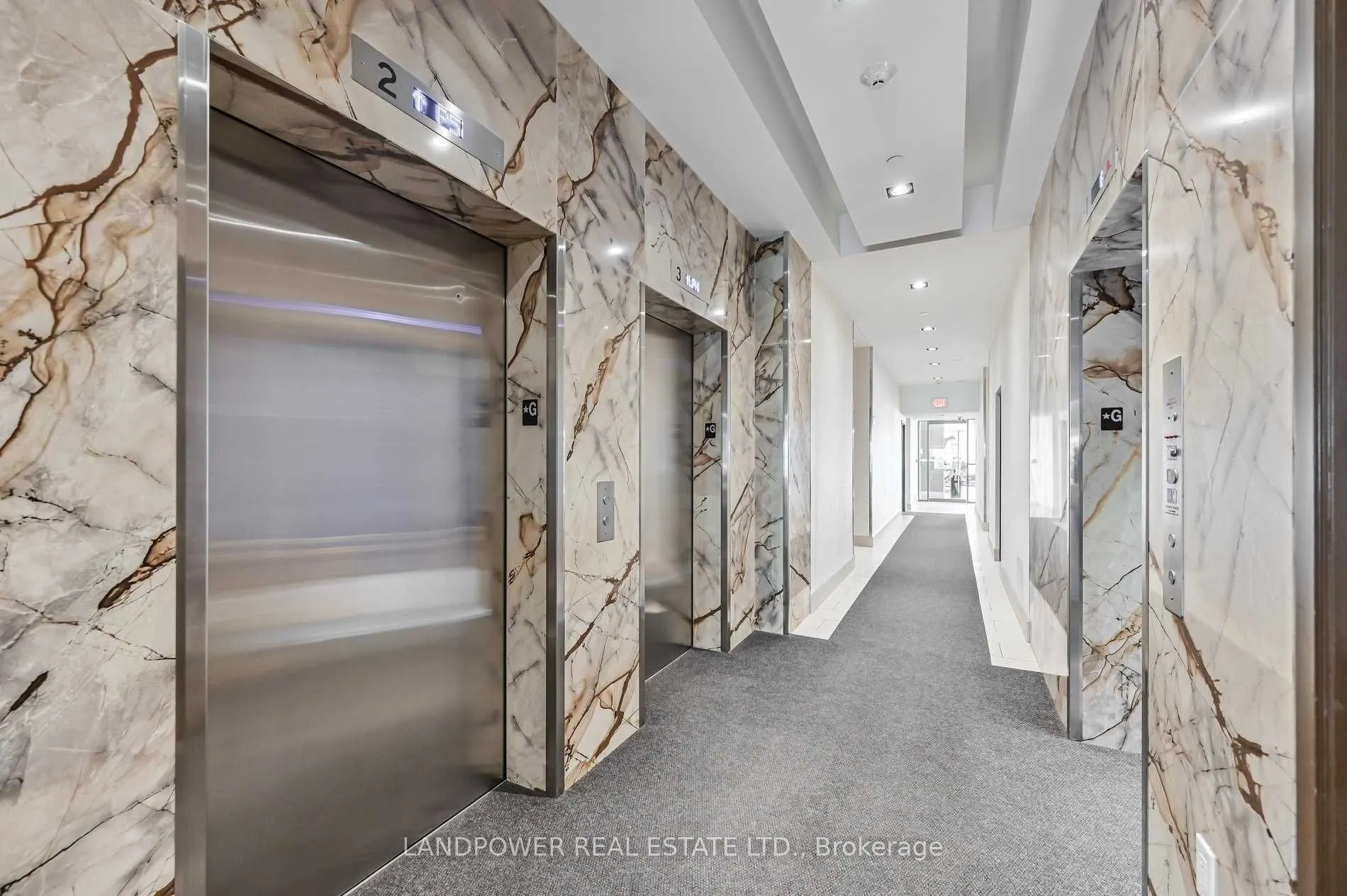 160 Vanderhoof Avenue, #1215