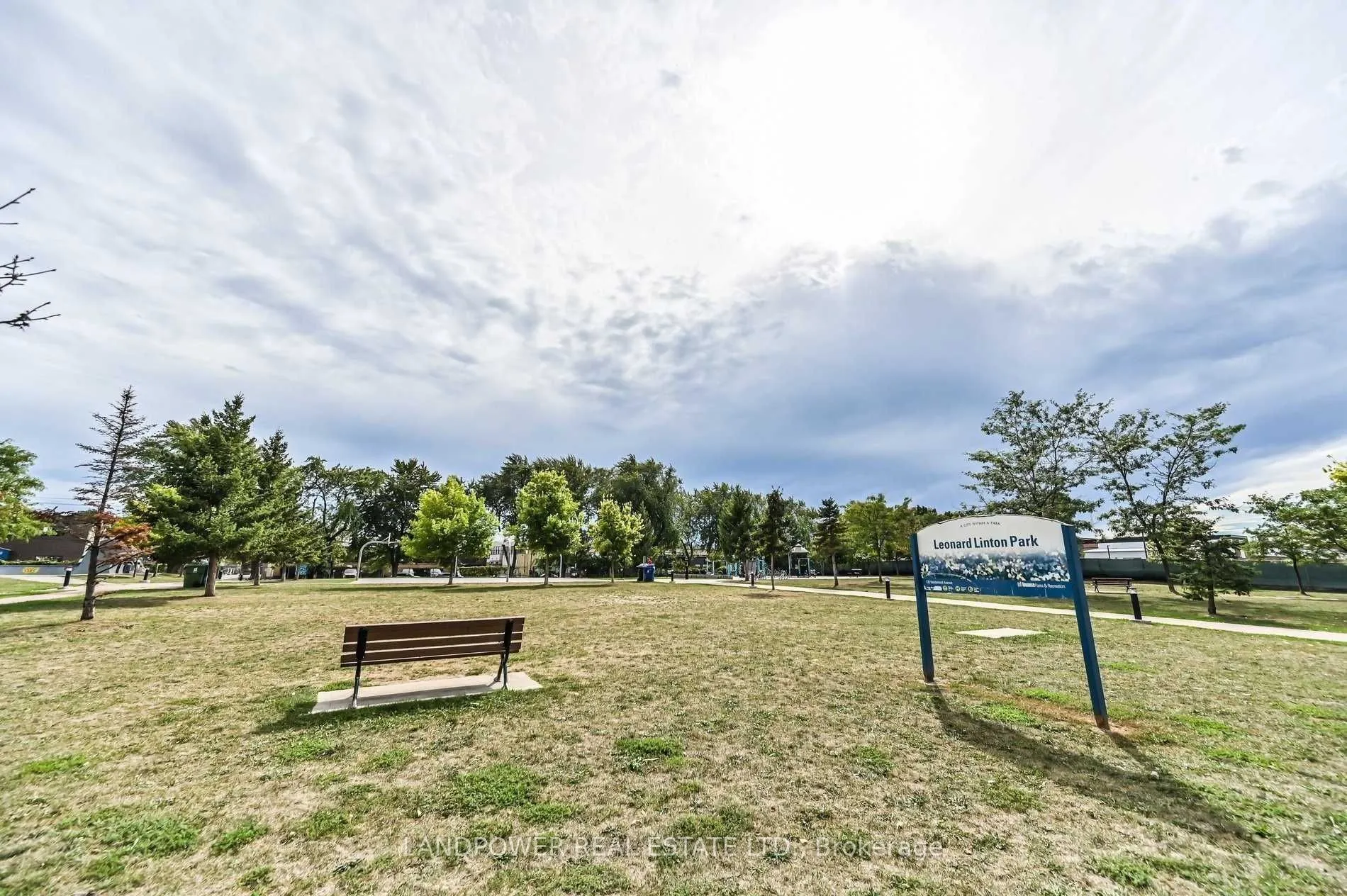 160 Vanderhoof Avenue, #1215