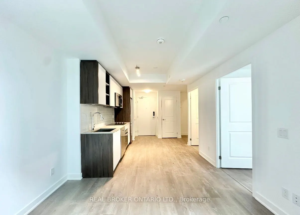 543 Richmond Street W, #1016