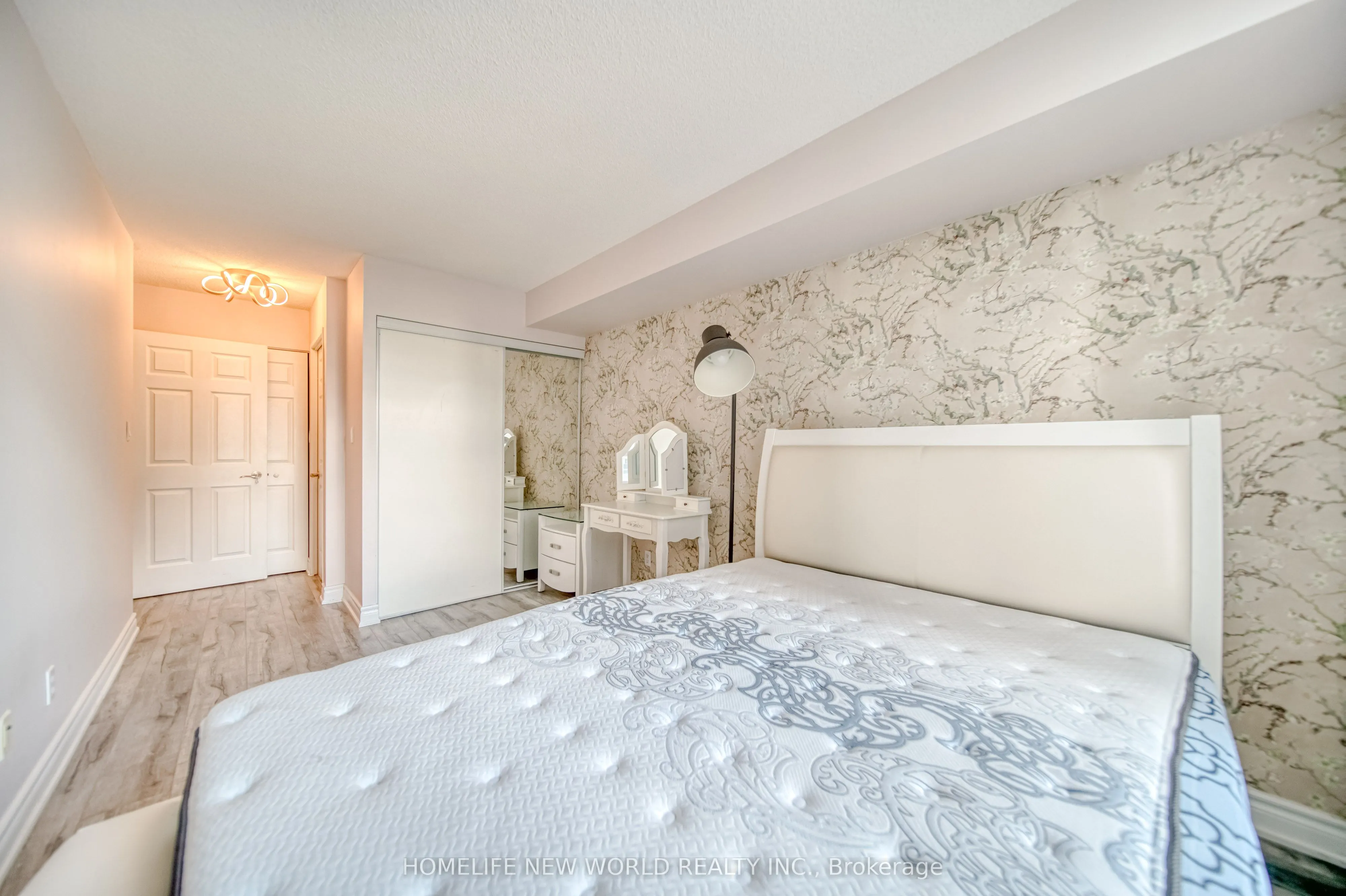35 Empress Avenue, #1908