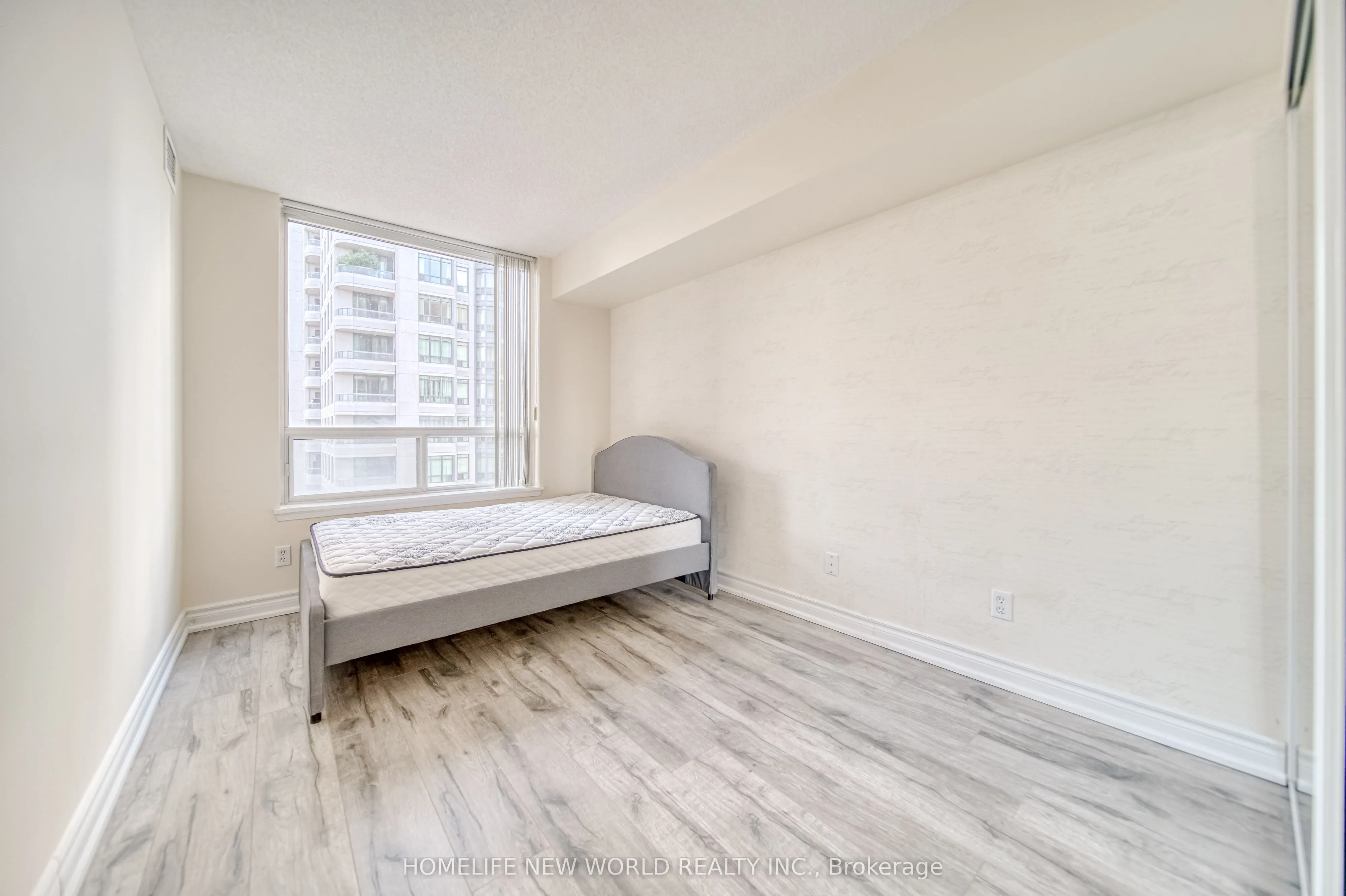 35 Empress Avenue, #1908