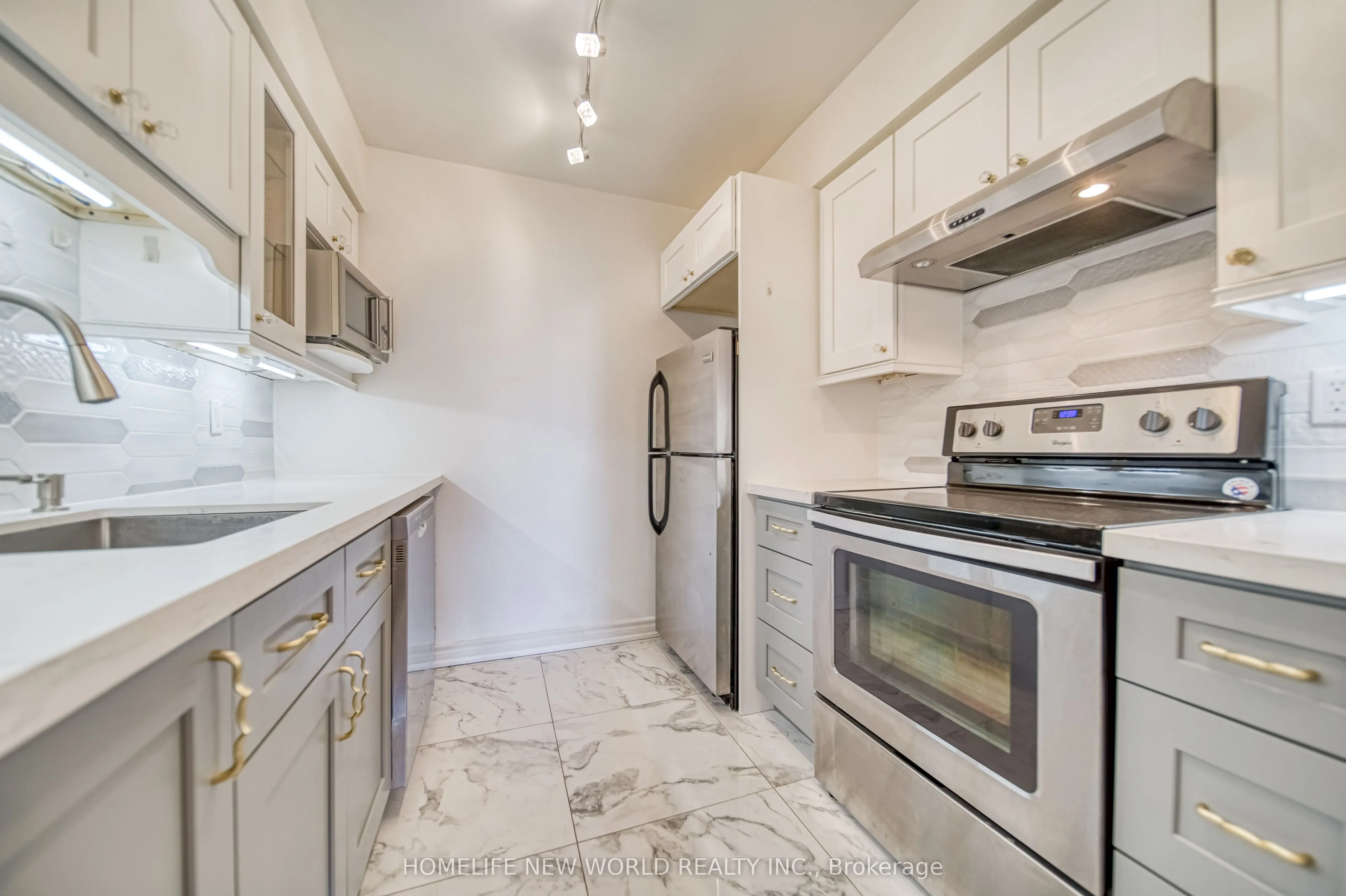 35 Empress Avenue, #1908