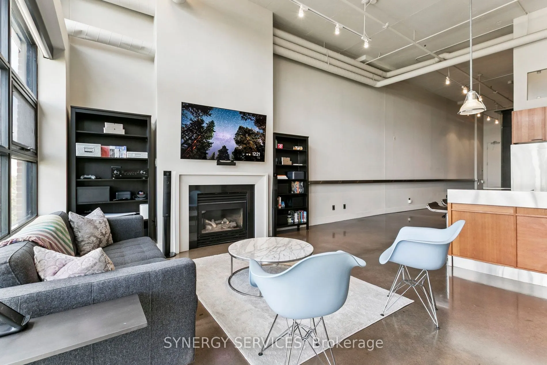 90 Sumach Street, #619