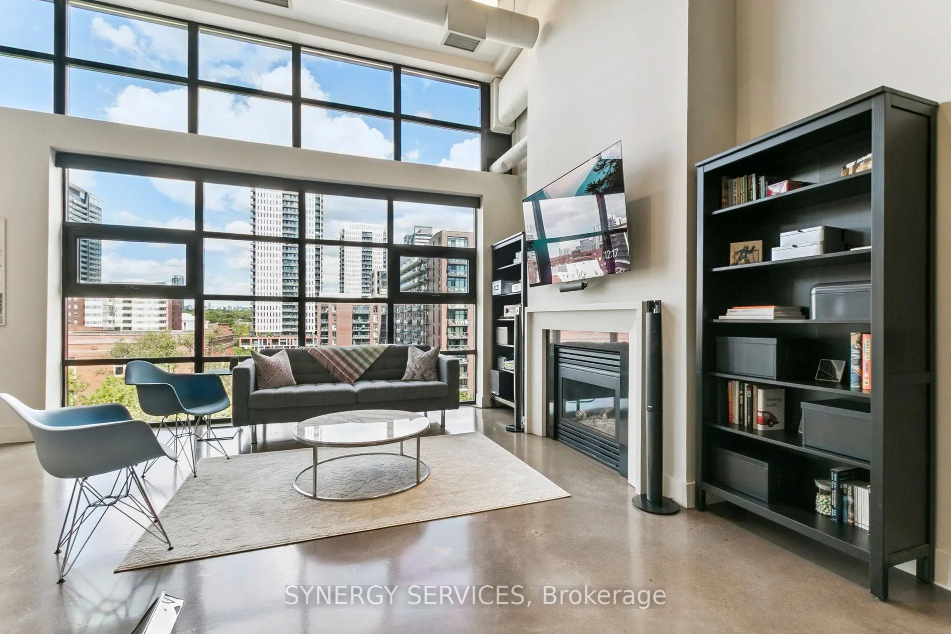 90 Sumach Street, #619