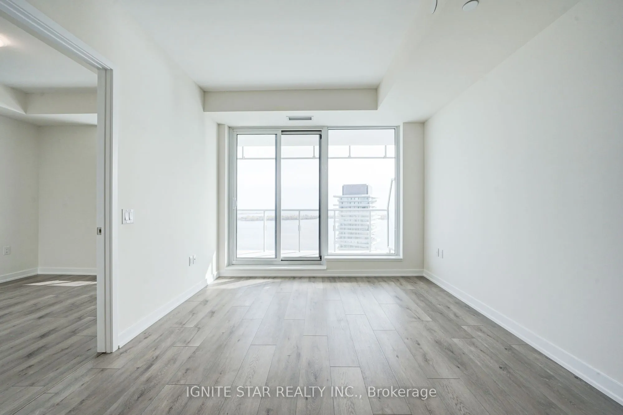 28 Freeland Street, #3101