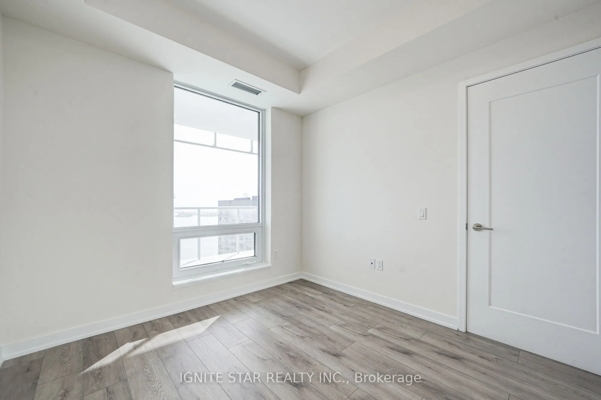28 Freeland Street, #3101