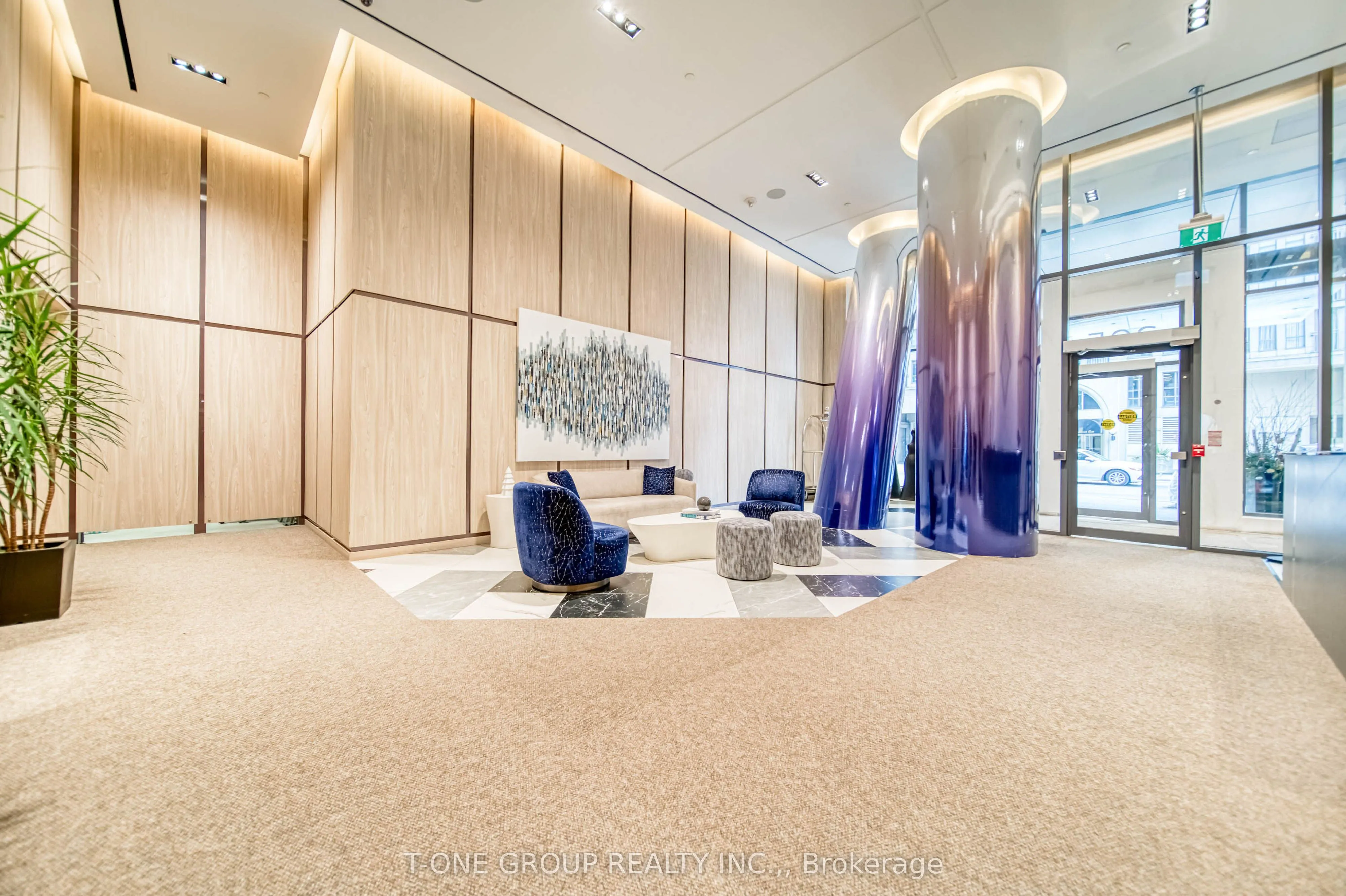 395 Bloor Street E, #3407