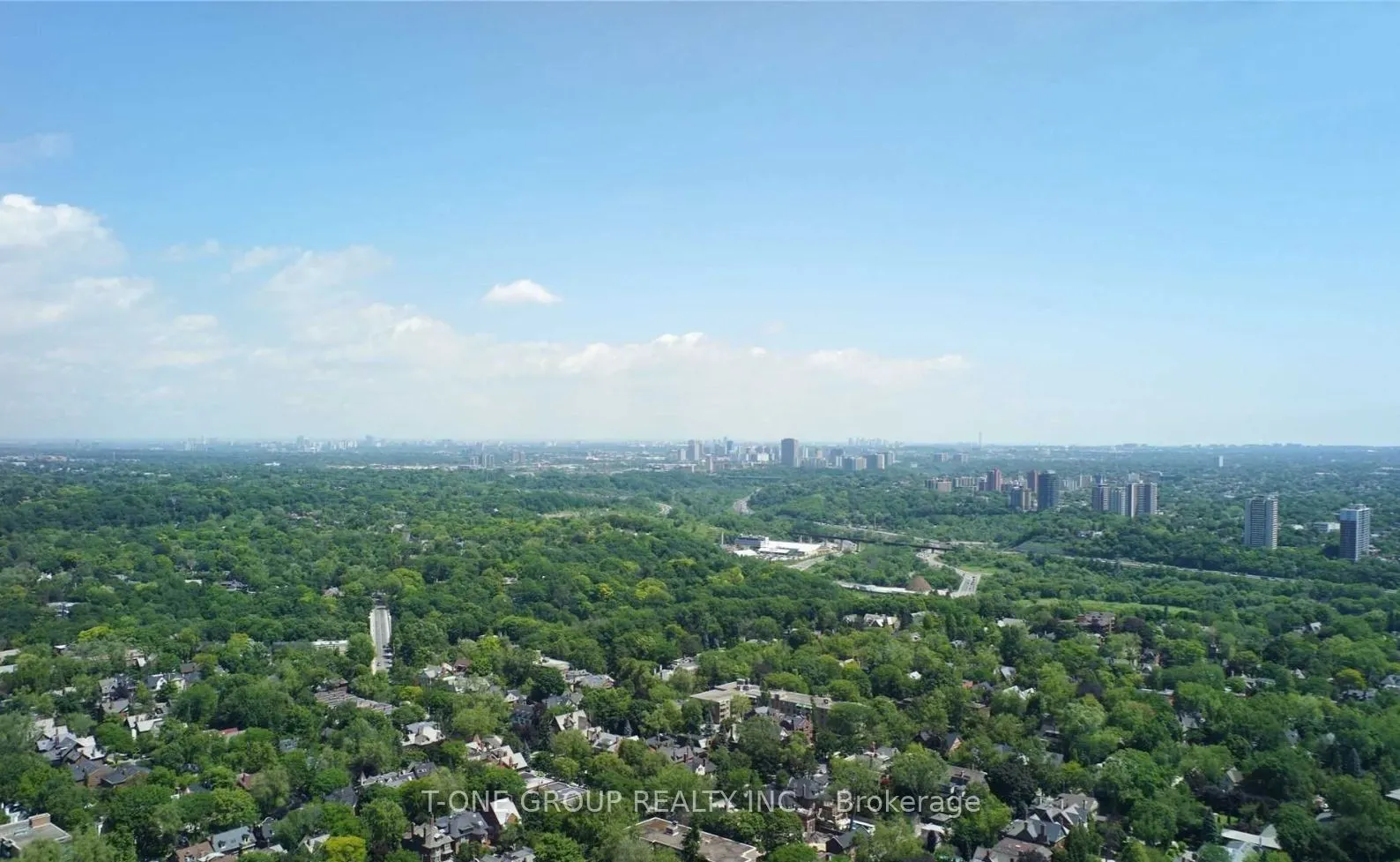 395 Bloor Street E, #3407