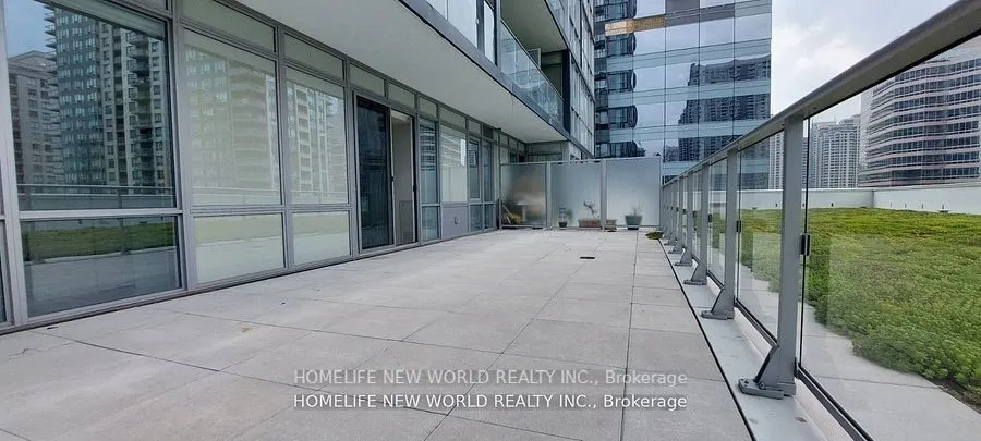 5180 Yonge Street, #406