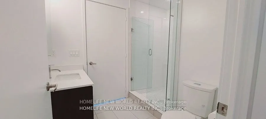 5180 Yonge Street, #406