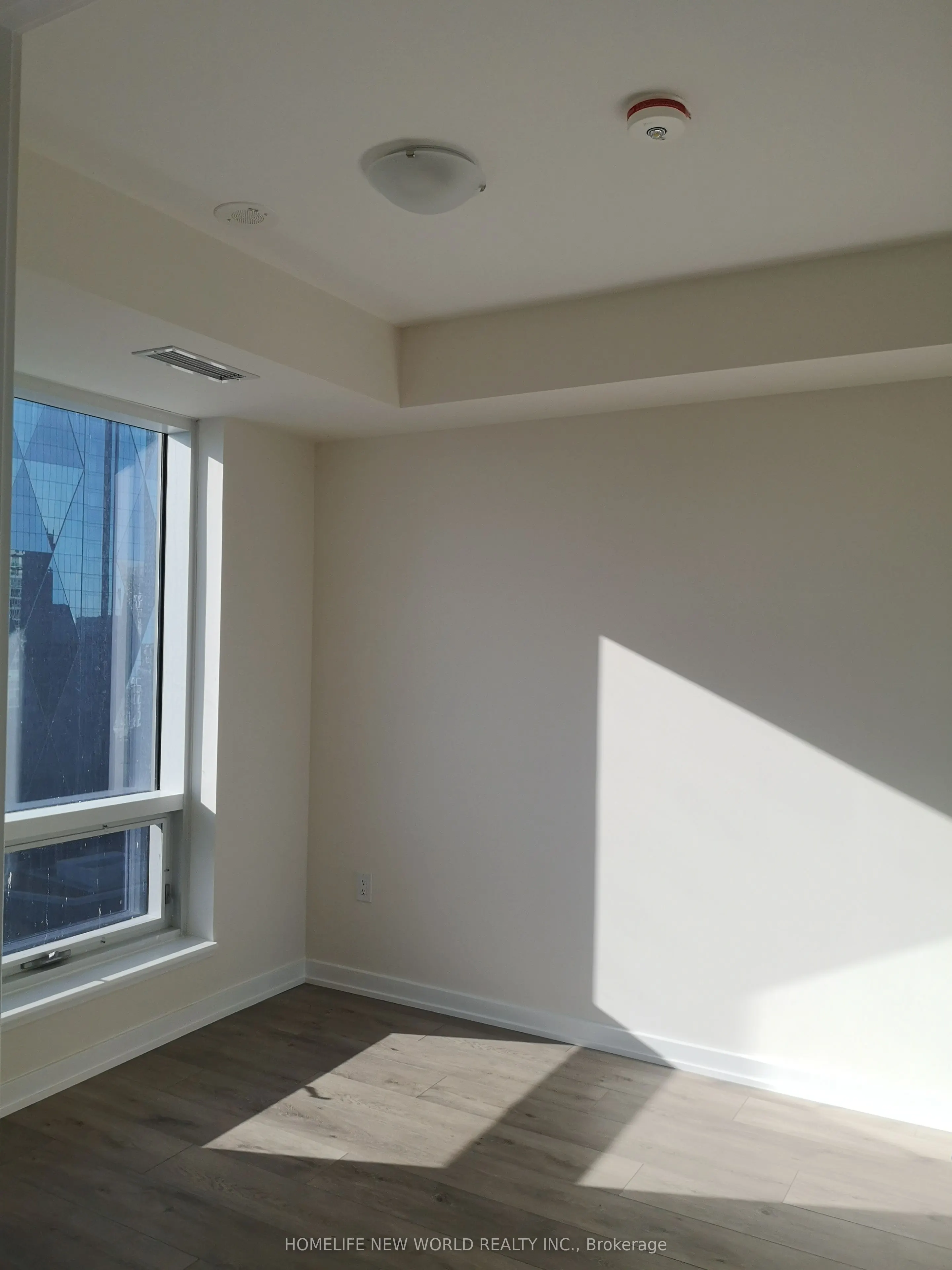 28 Freeland Street, #2903