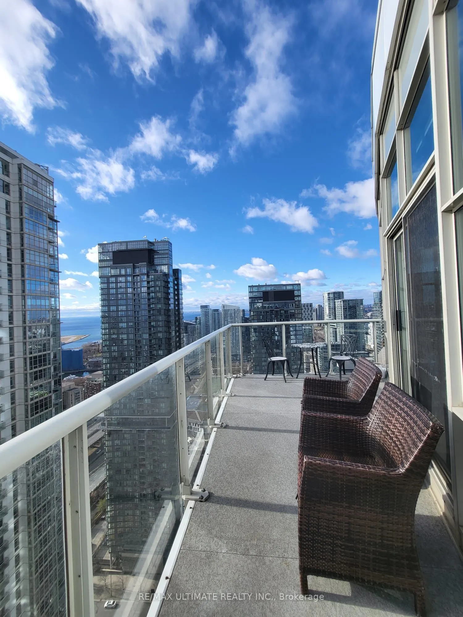 10 Navy Wharf Court, #PH05