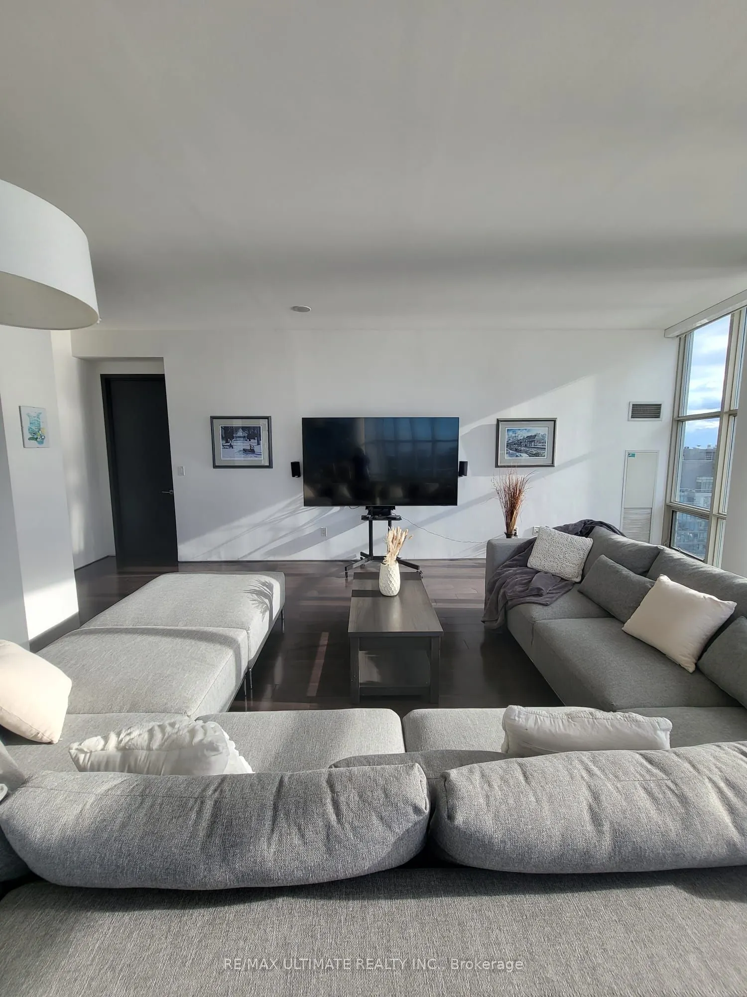 10 Navy Wharf Court, #PH05