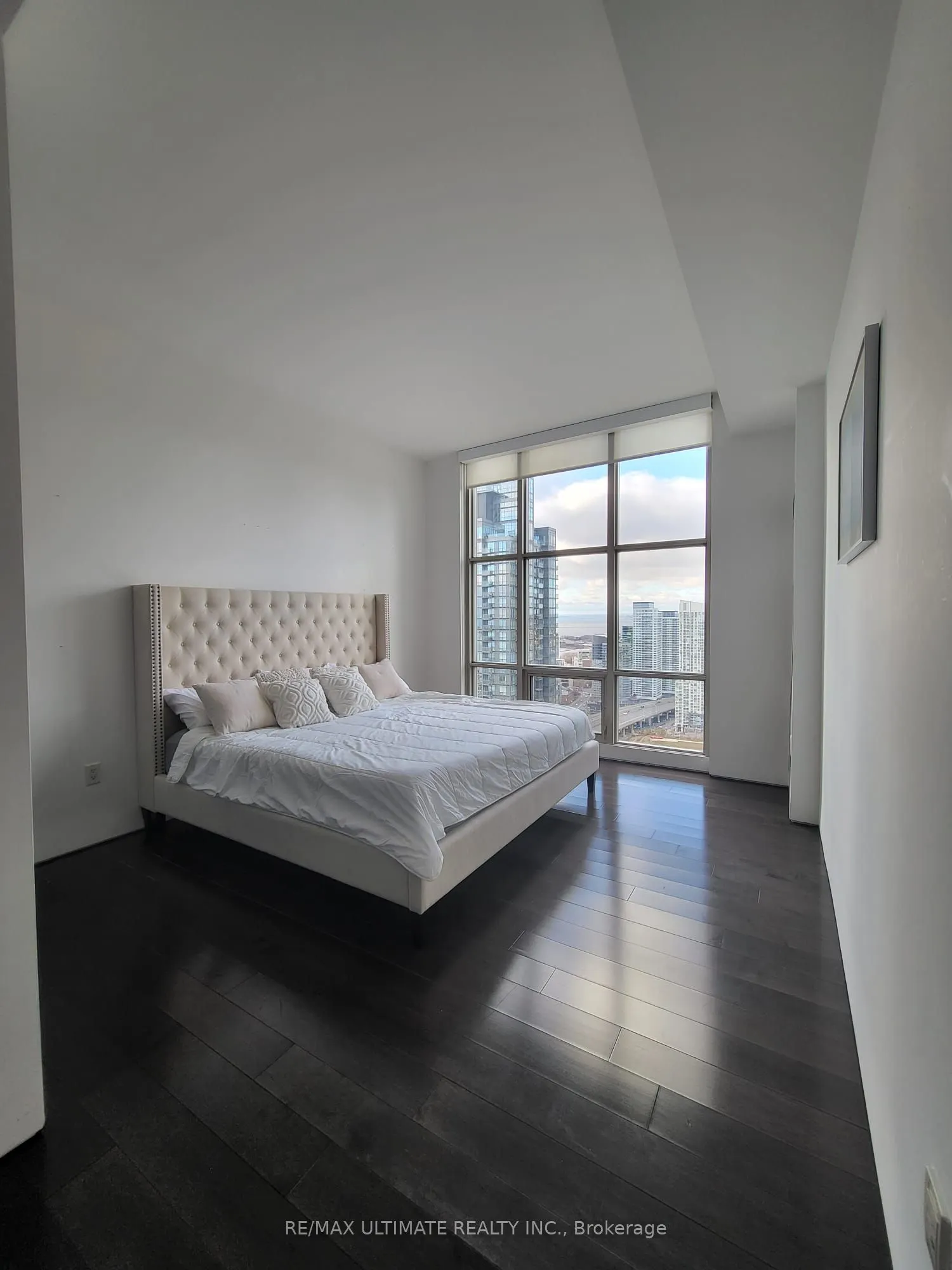 10 Navy Wharf Court, #PH05