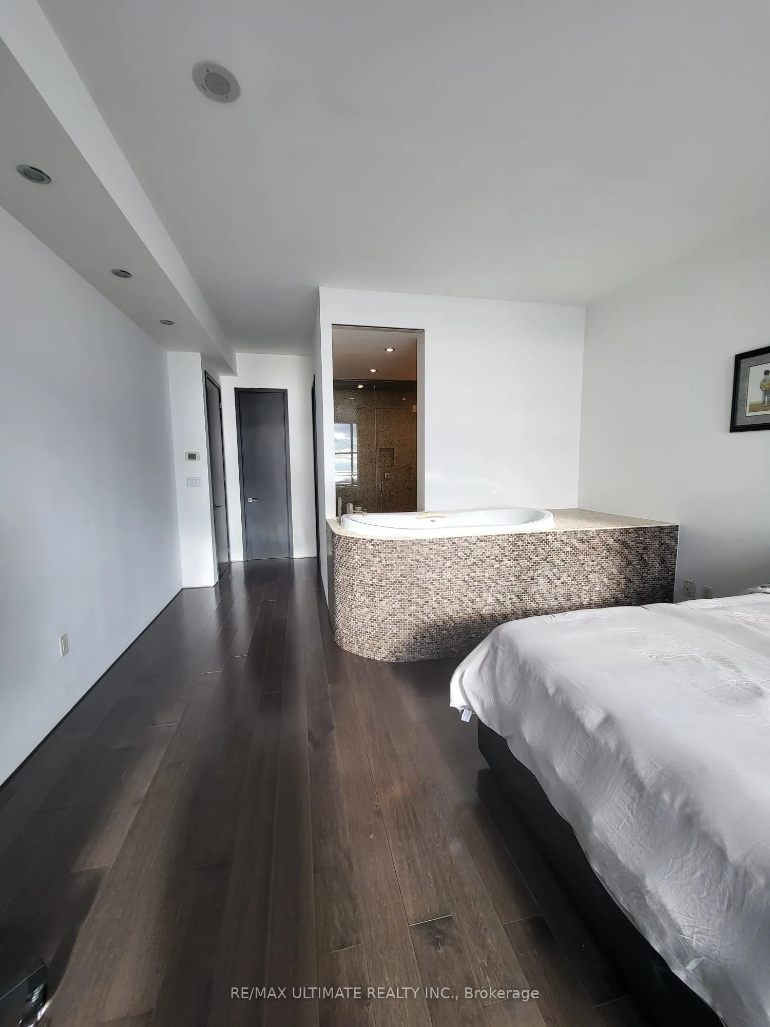 10 Navy Wharf Court, #PH05