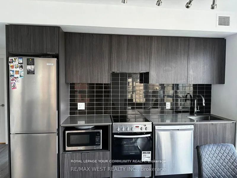 395 Bloor Street, #2411