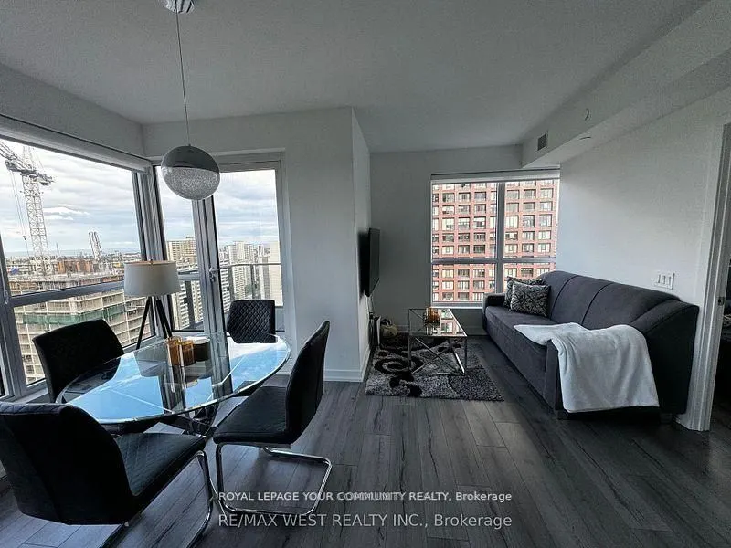 395 Bloor Street, #2411