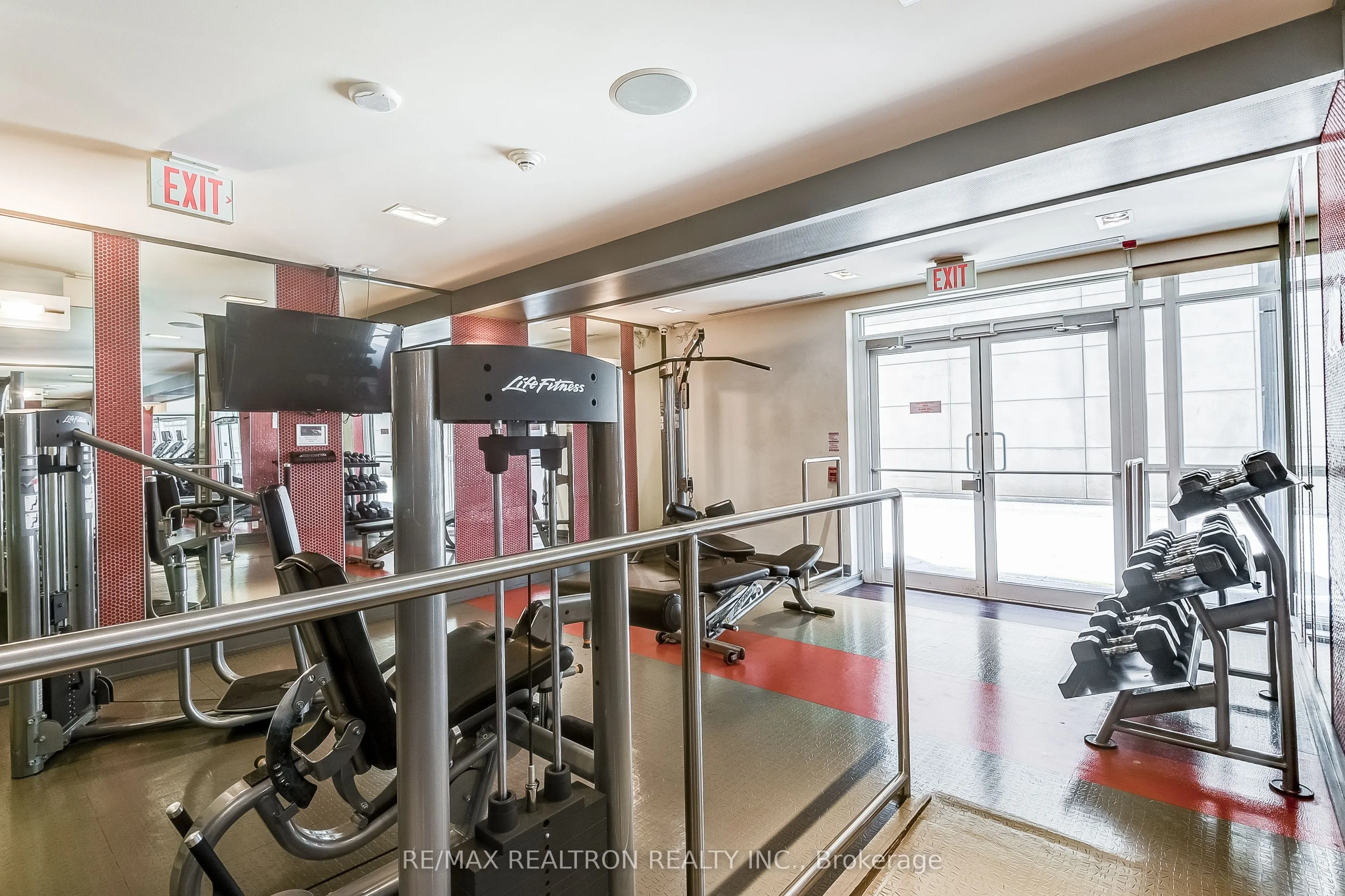 5 Hanna Avenue, #449