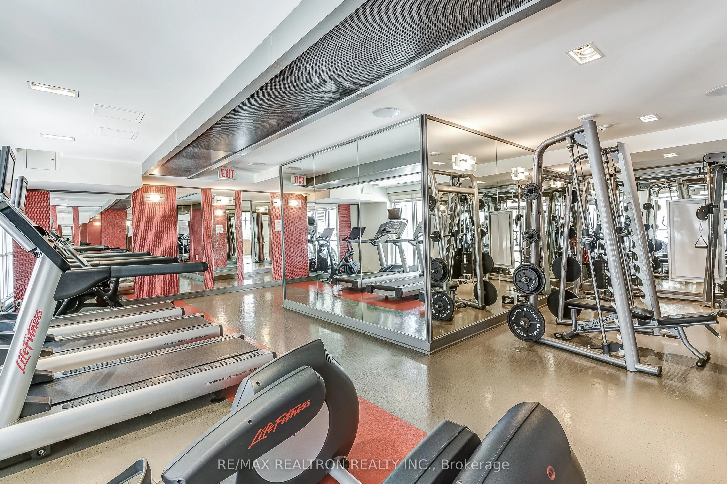 5 Hanna Avenue, #449