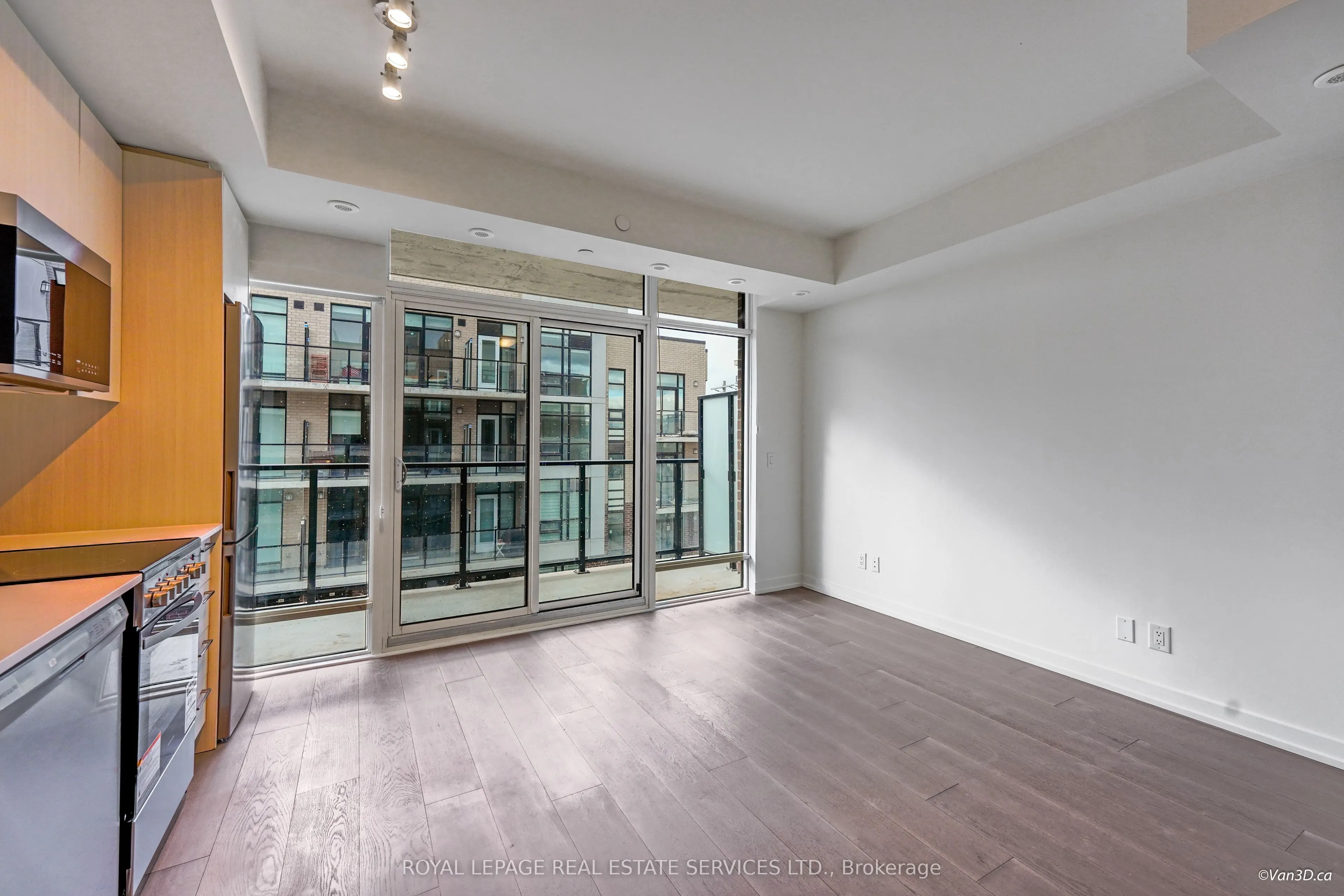 861 Sheppard Avenue W, #47