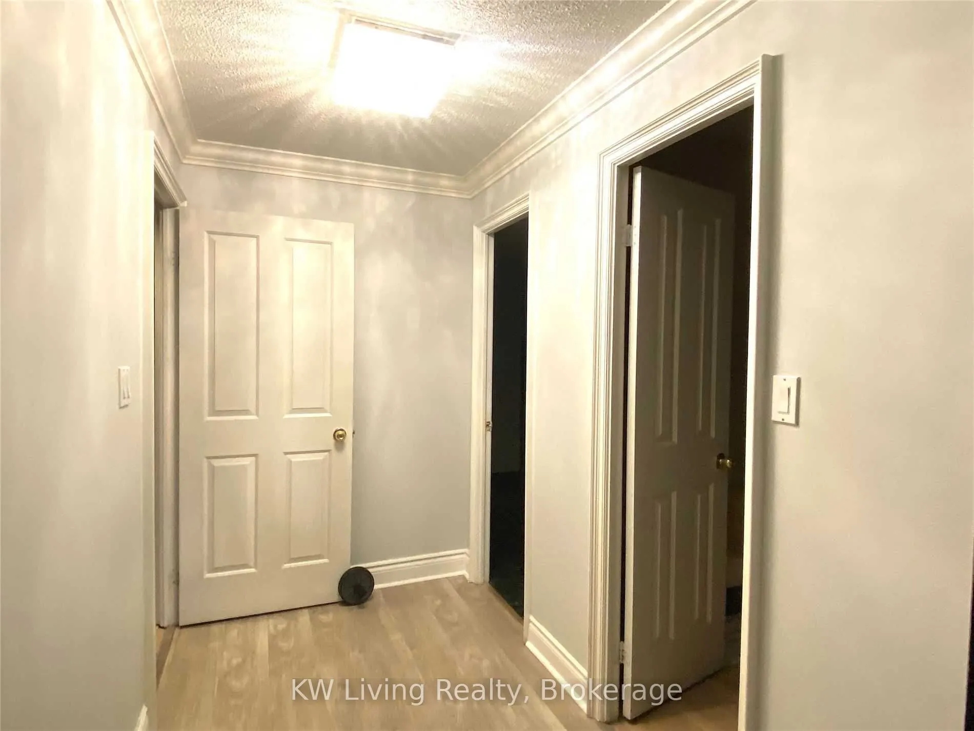 28 Hollywood Avenue, #411