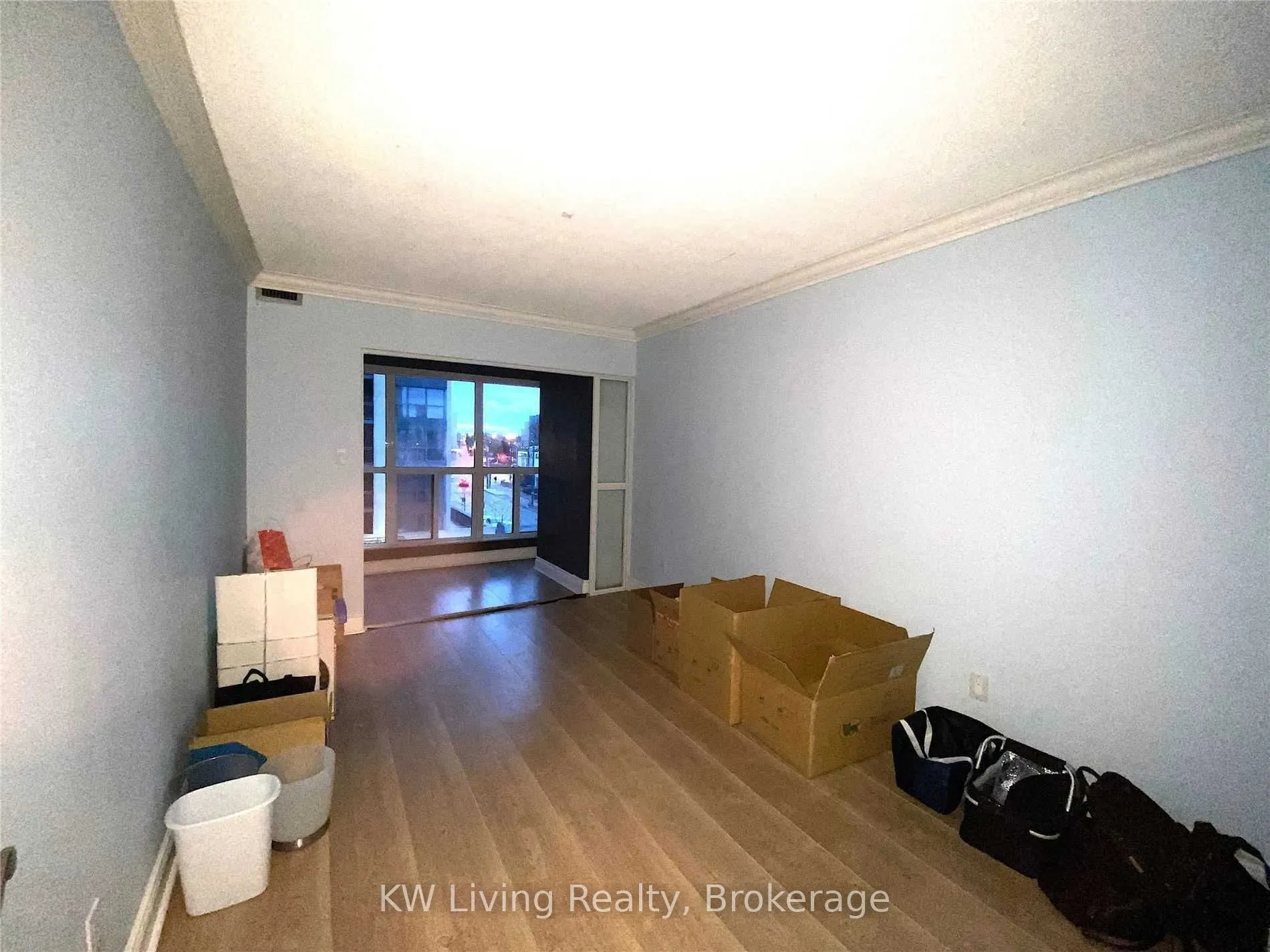 28 Hollywood Avenue, #411