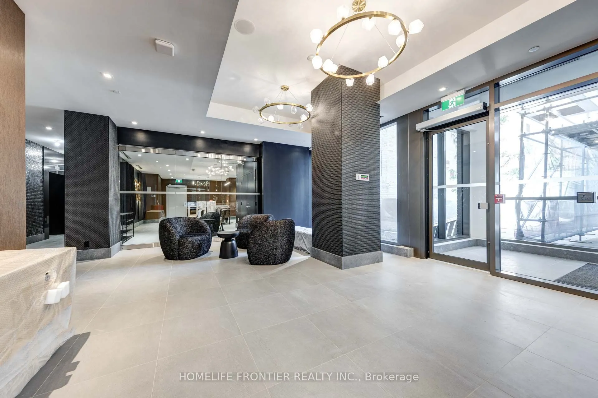 8 Widmer Street, #805