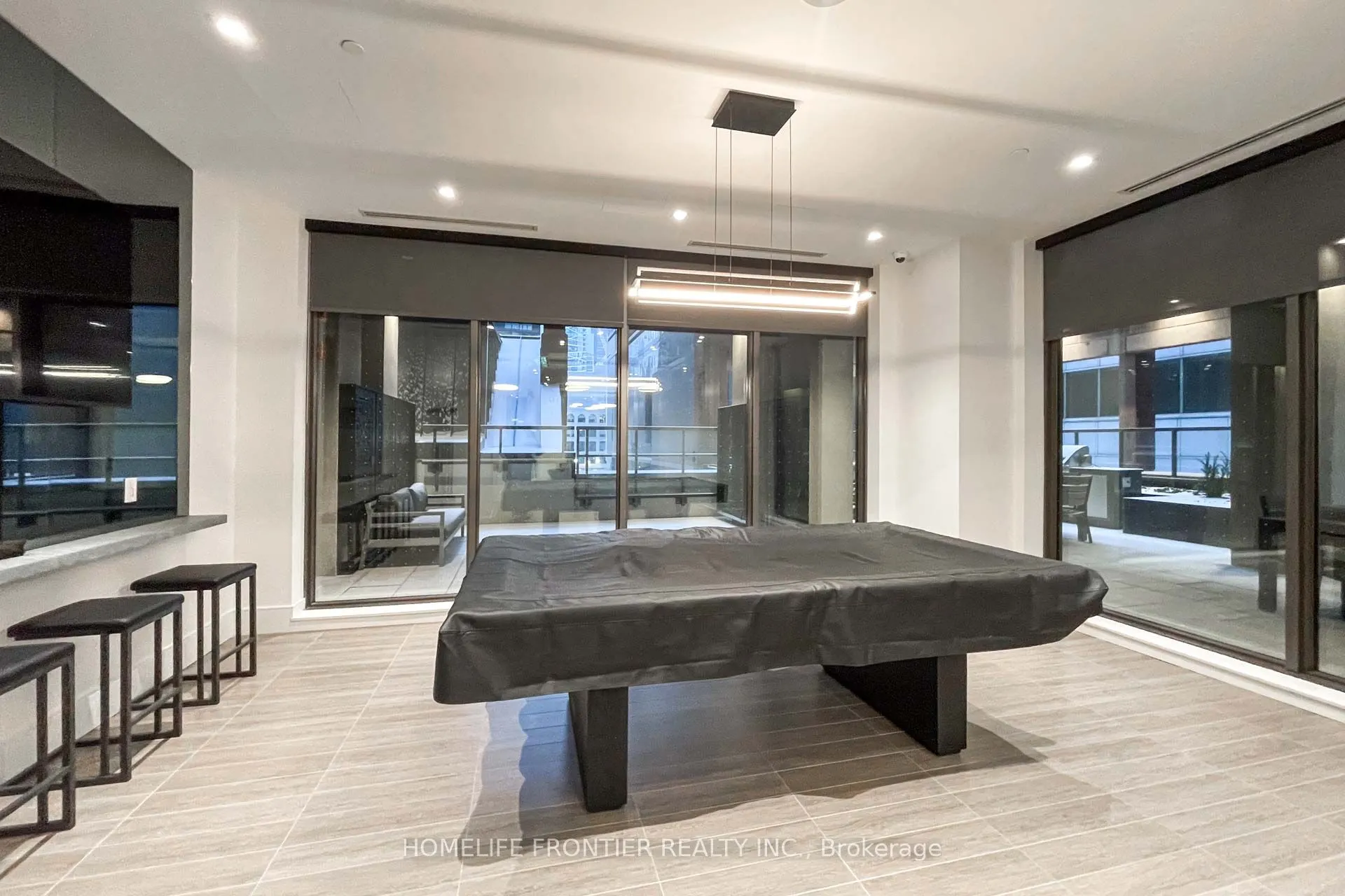8 Widmer Street, #805