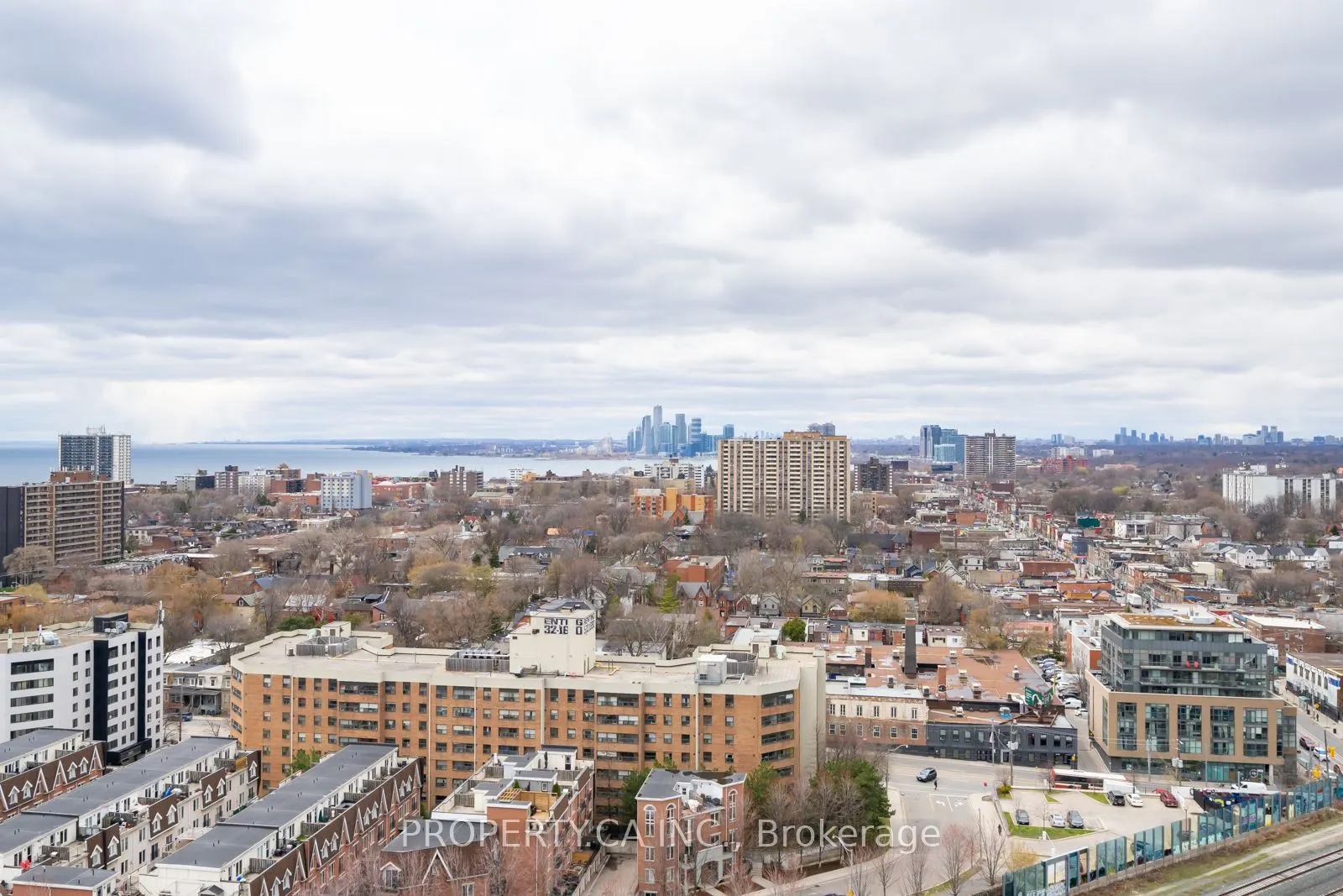 1171 Queen Street W, #512