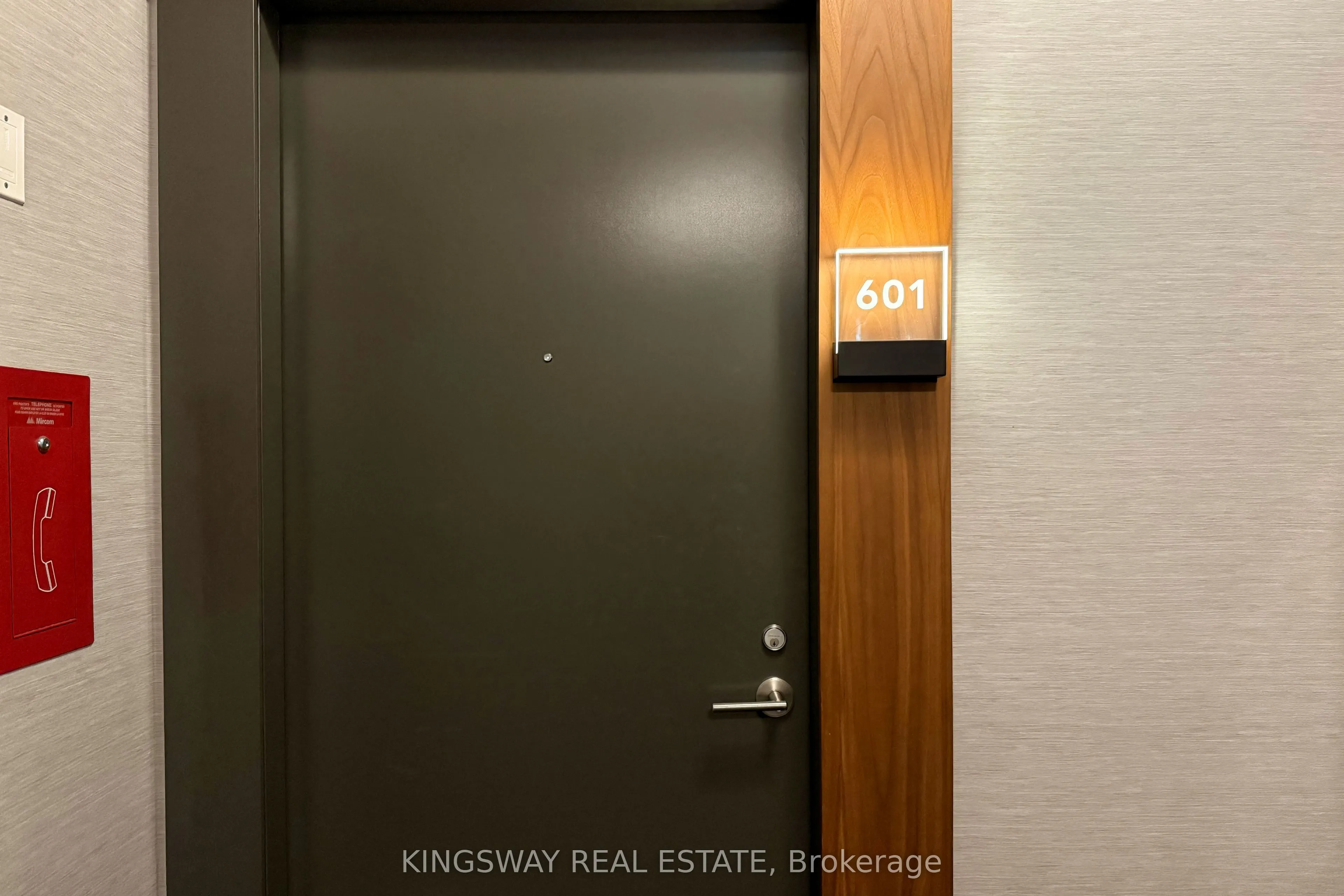 38 Cameron Street, #601