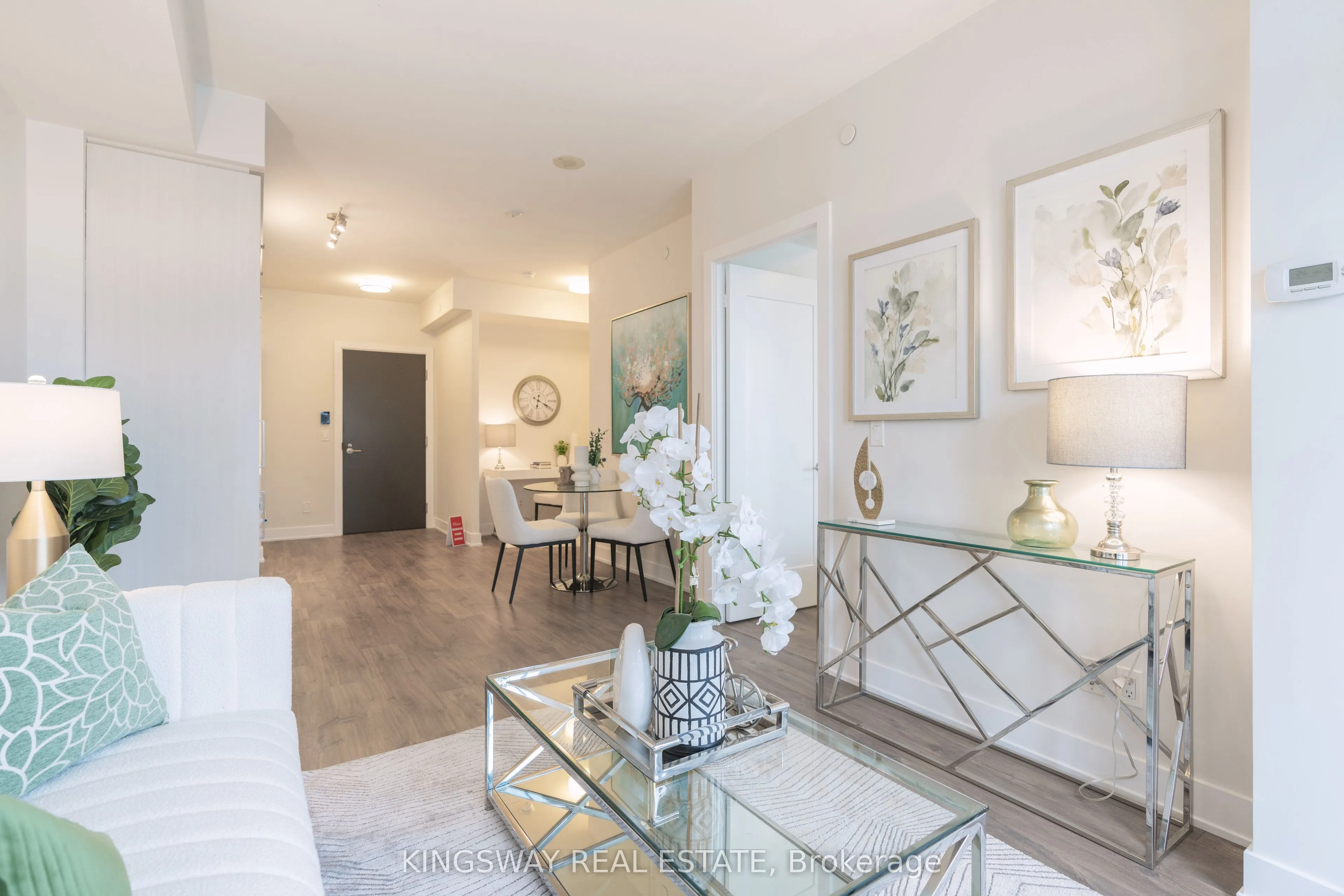 38 Cameron Street, #601