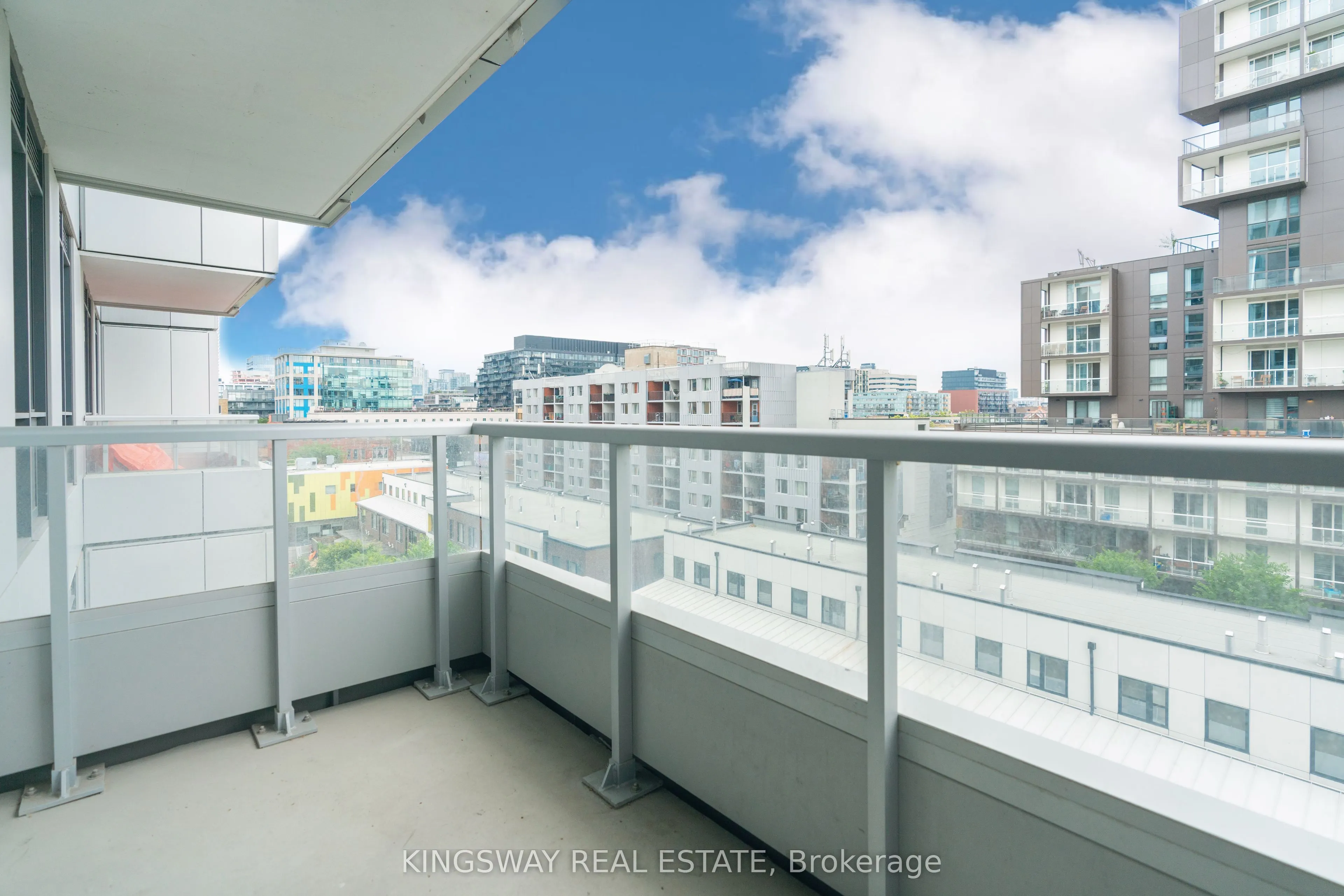 38 Cameron Street, #601