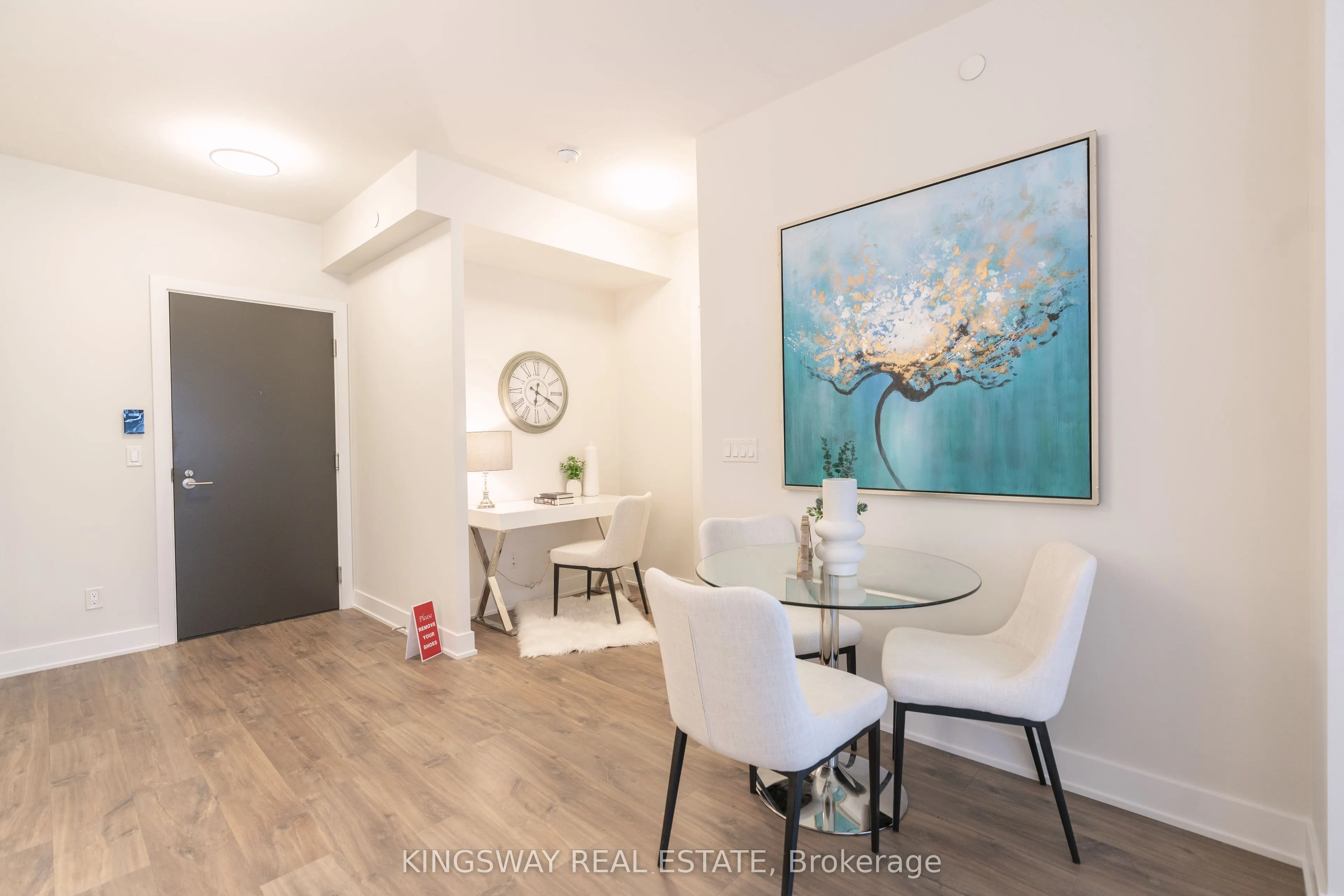 38 Cameron Street, #601
