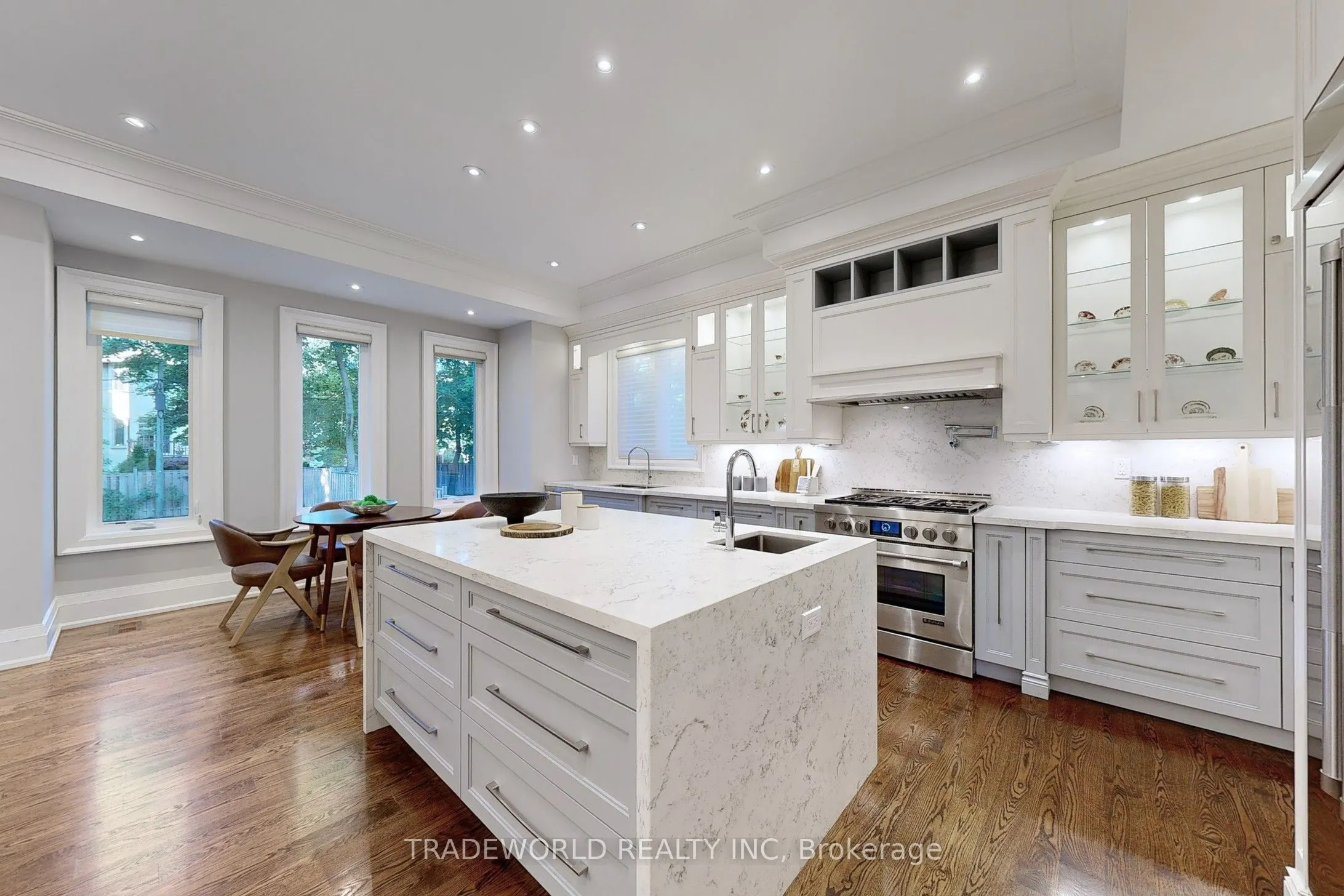 122 Parkview Avenue