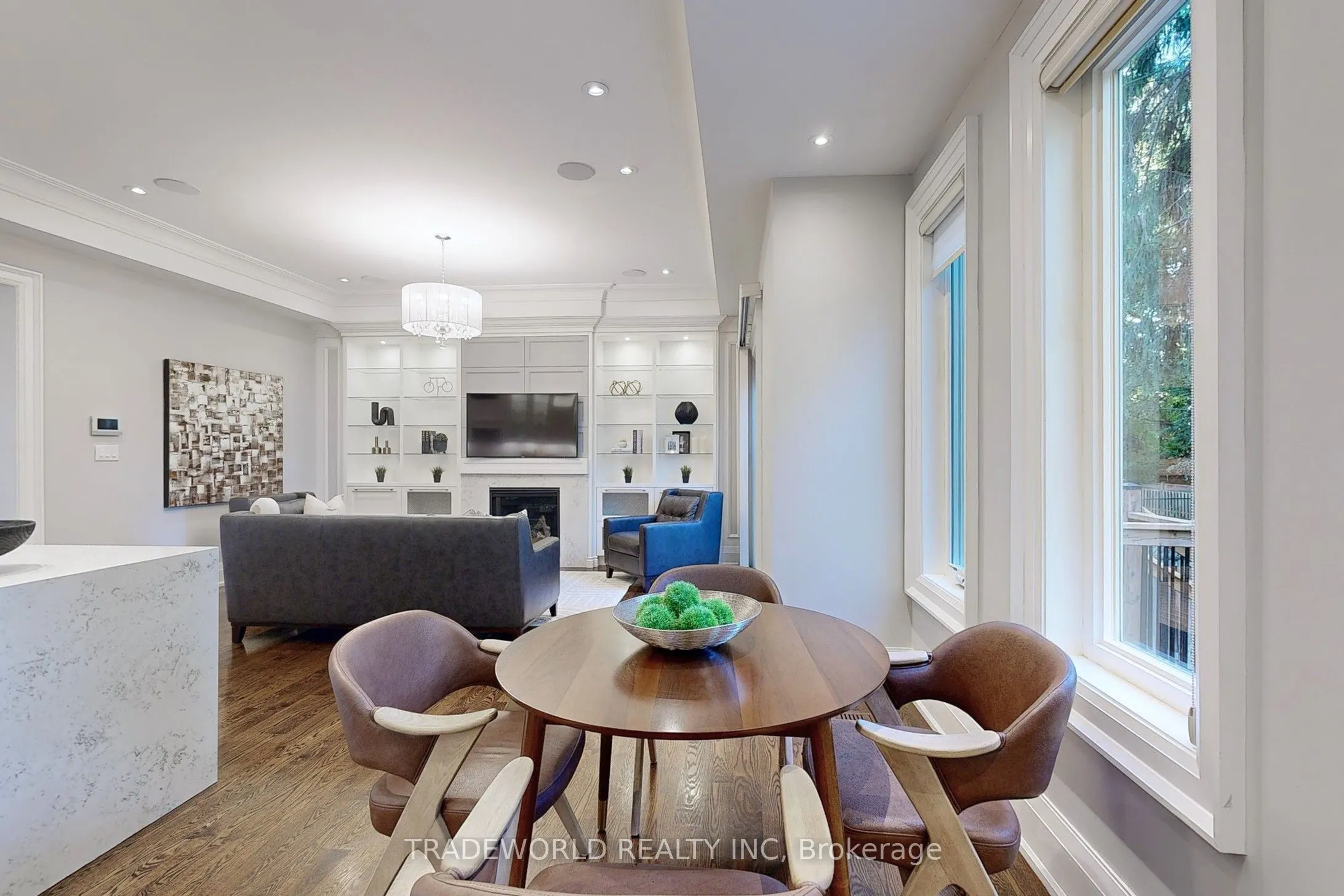 122 Parkview Avenue
