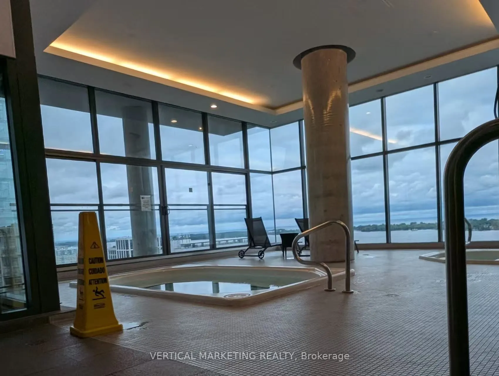 15 Fort York Boulevard, #2101