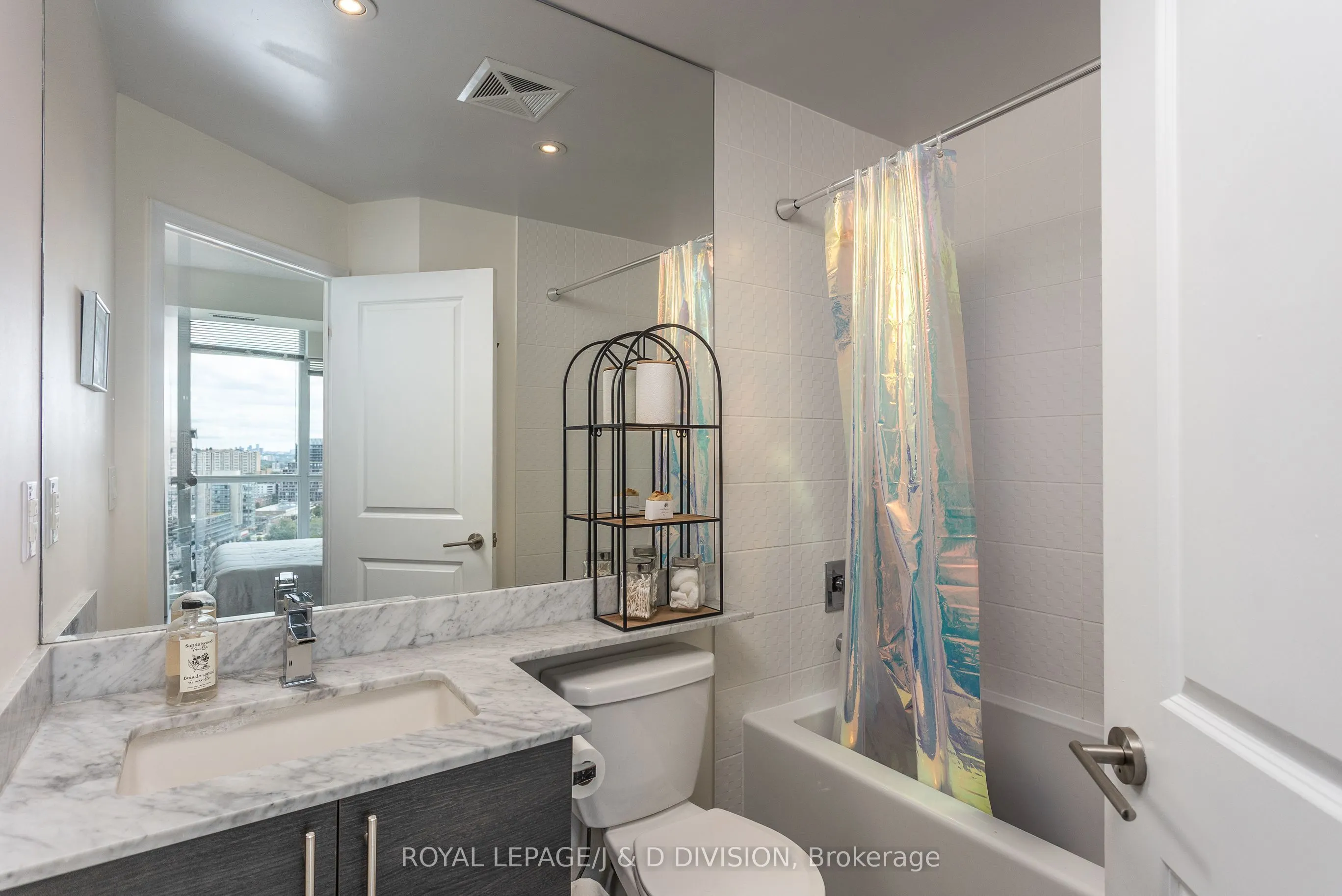 125 Western Battery Road, #2313
