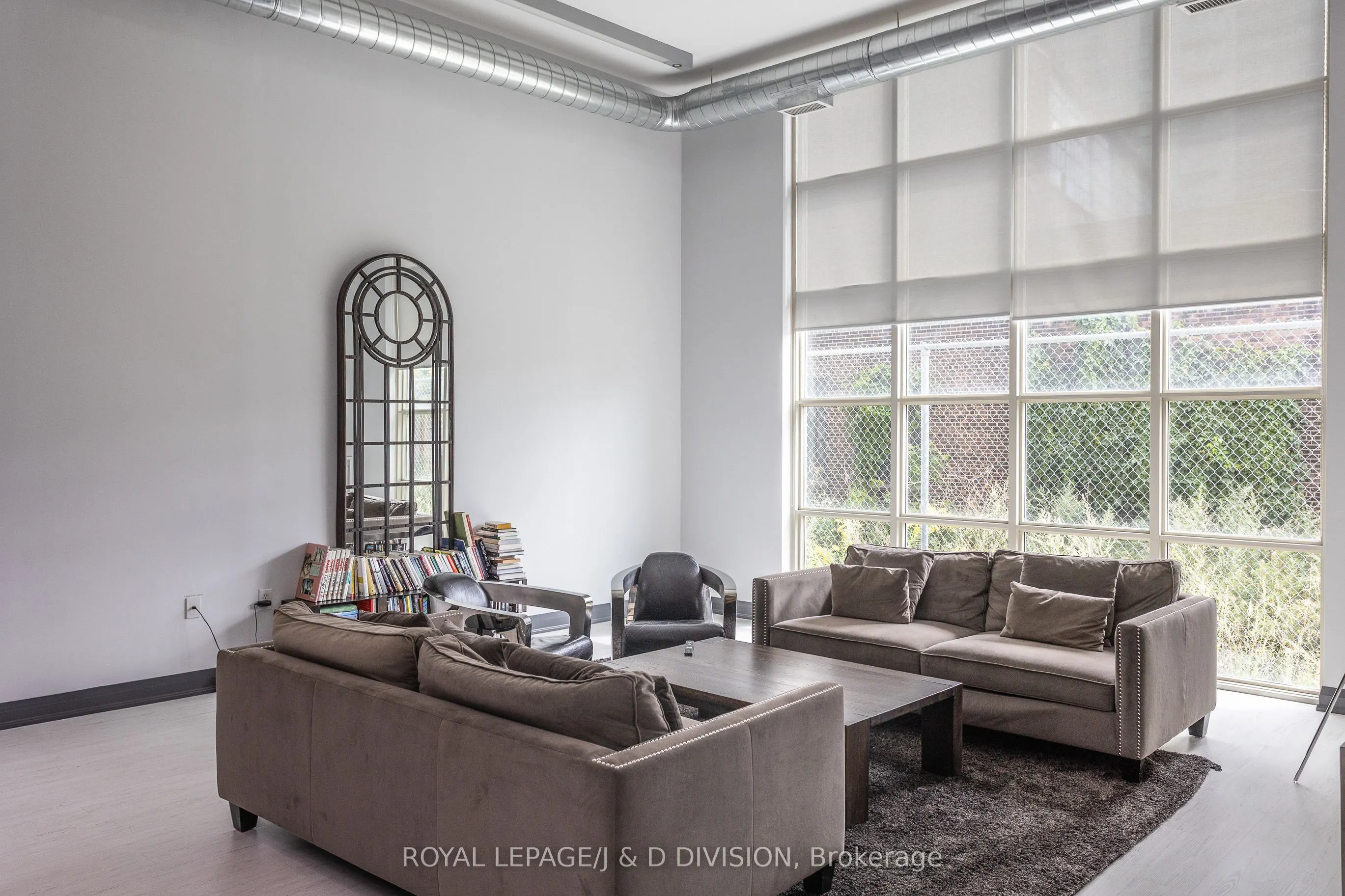 125 Western Battery Road, #2313