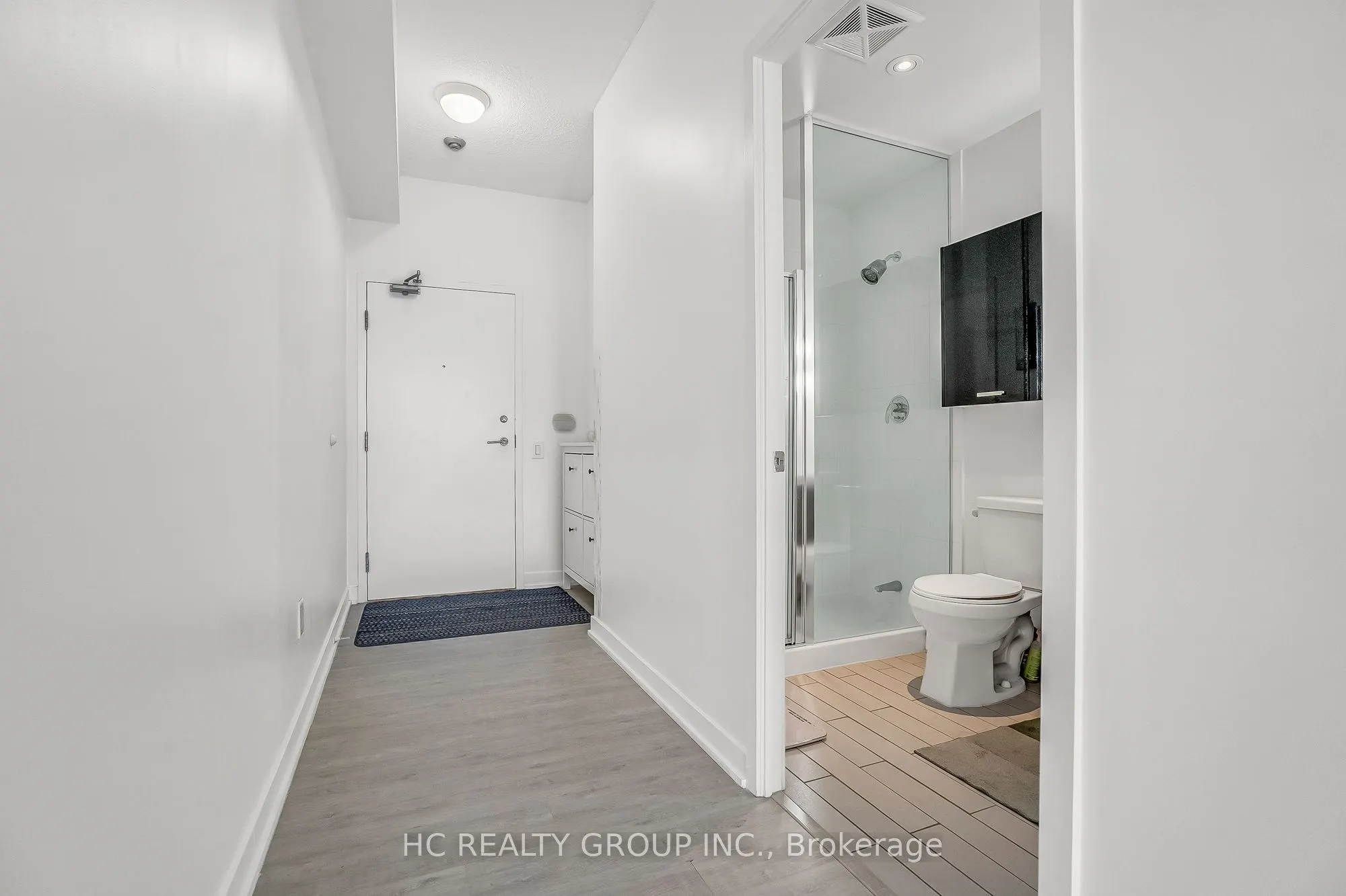 33 Singer Court, #2205
