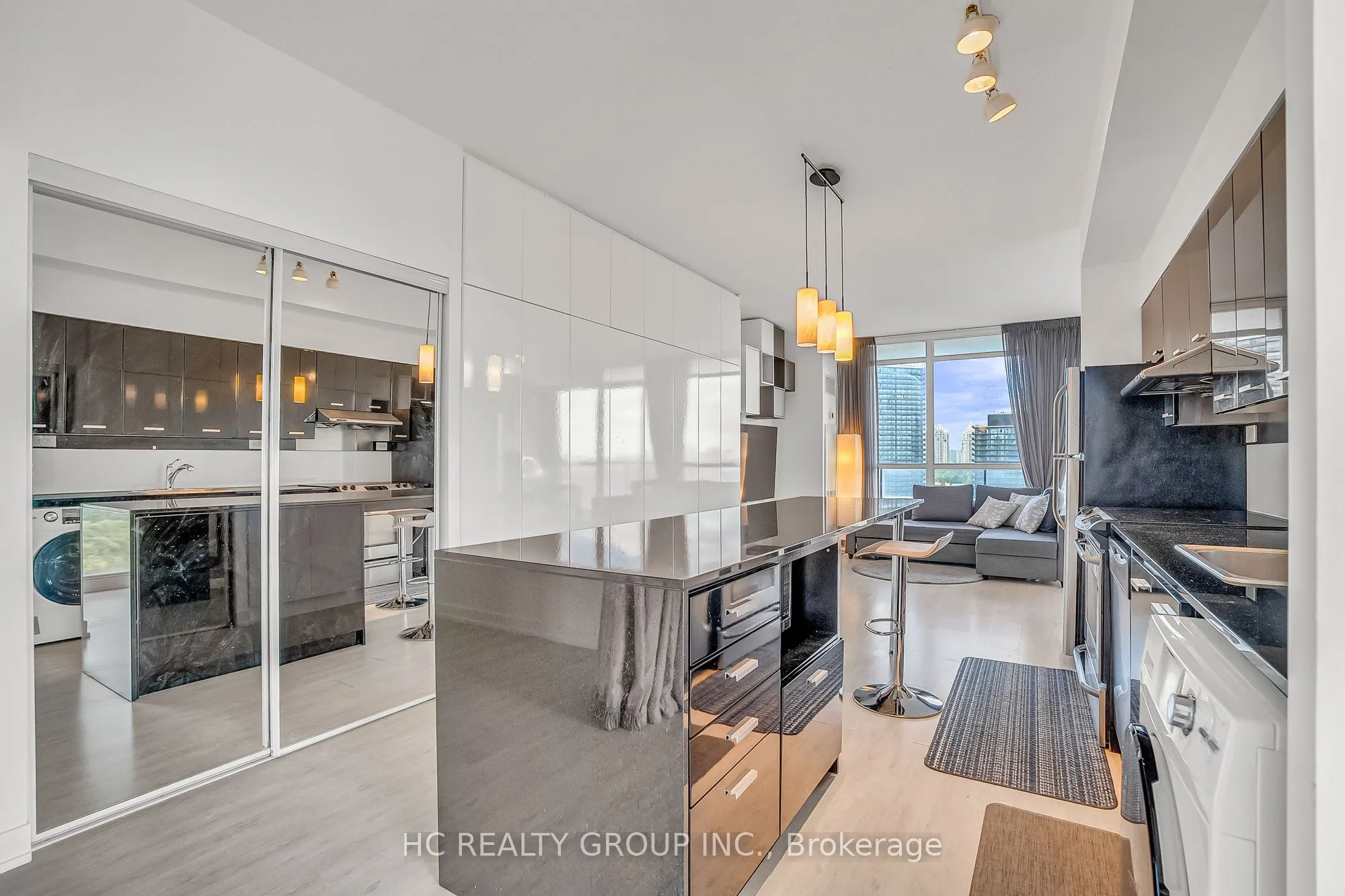 33 Singer Court, #2205