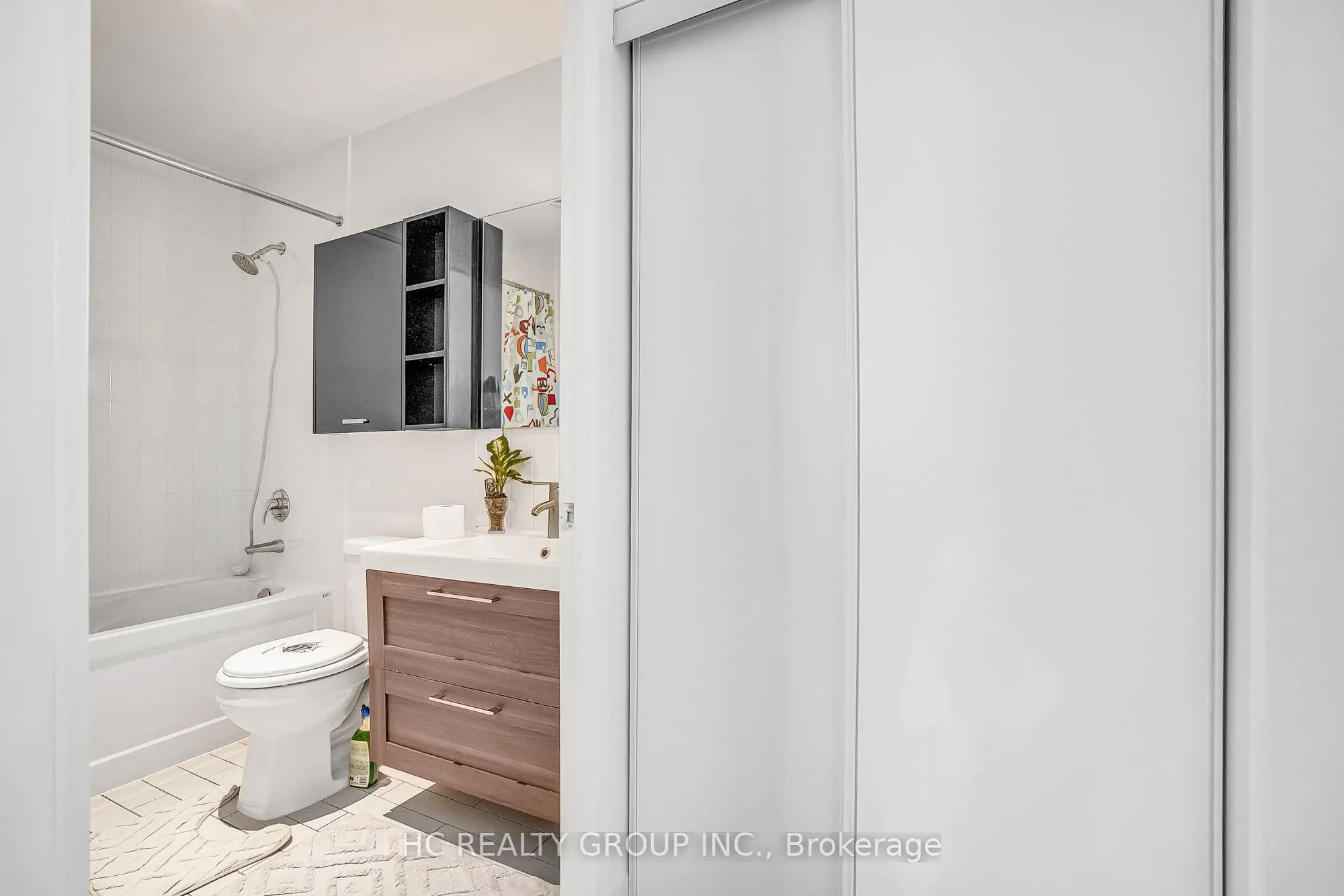 33 Singer Court, #2205