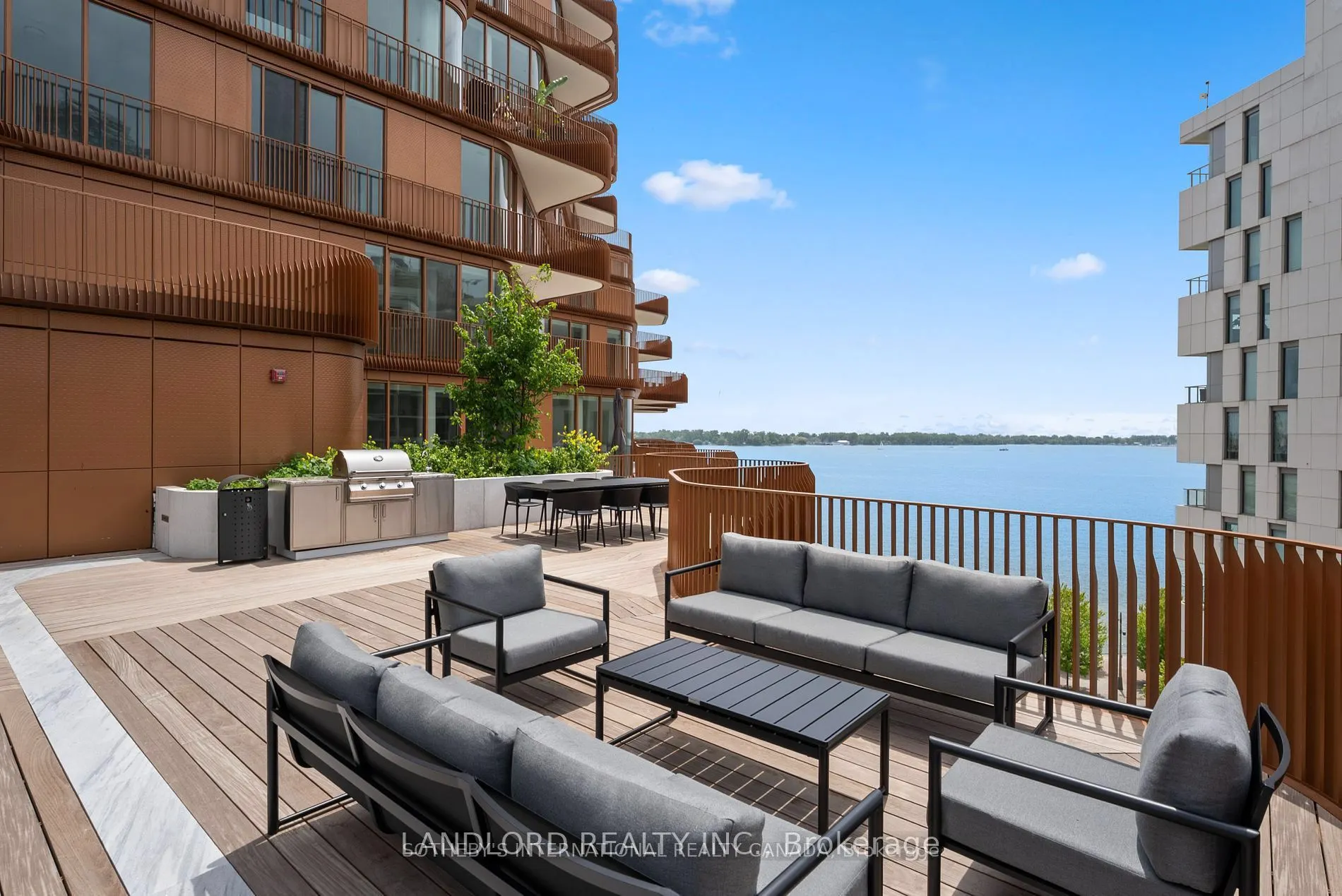 155 Merchants' Wharf, #1207